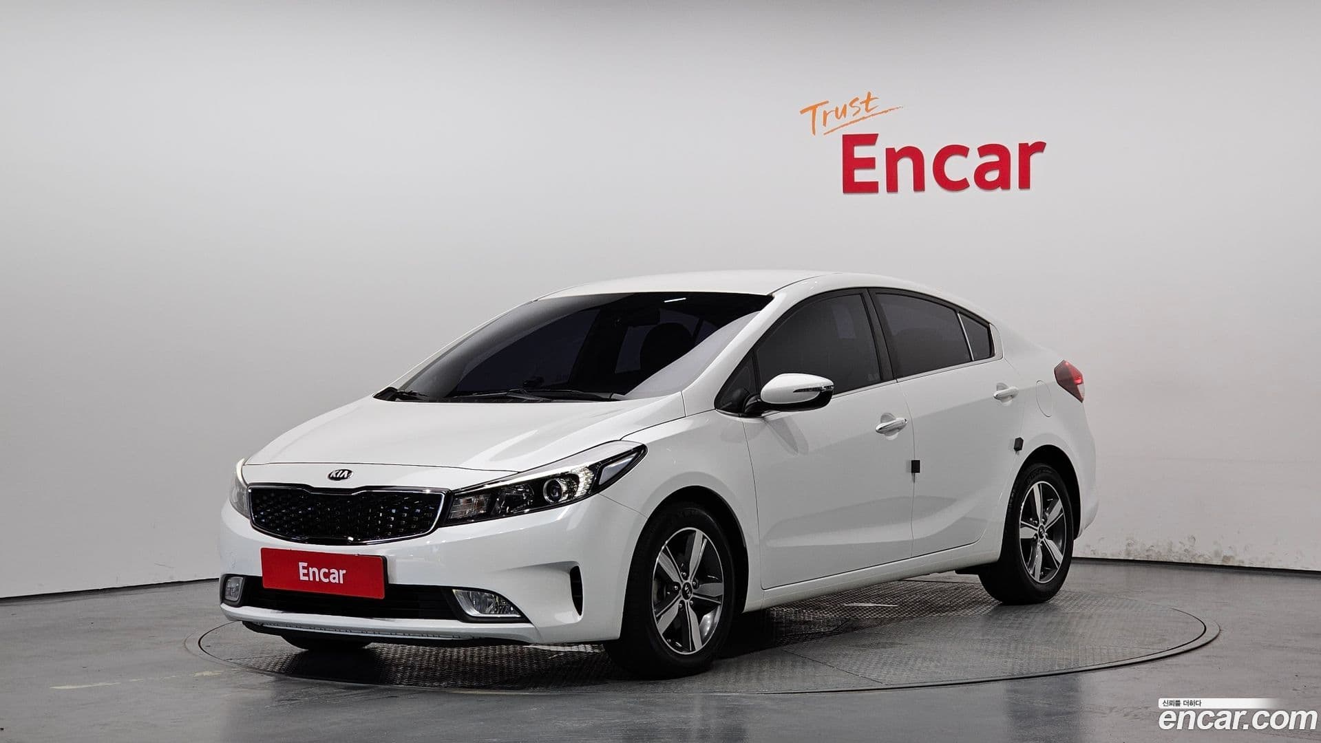 Main__Slider__Photo:K3 Kia 2018.2-0