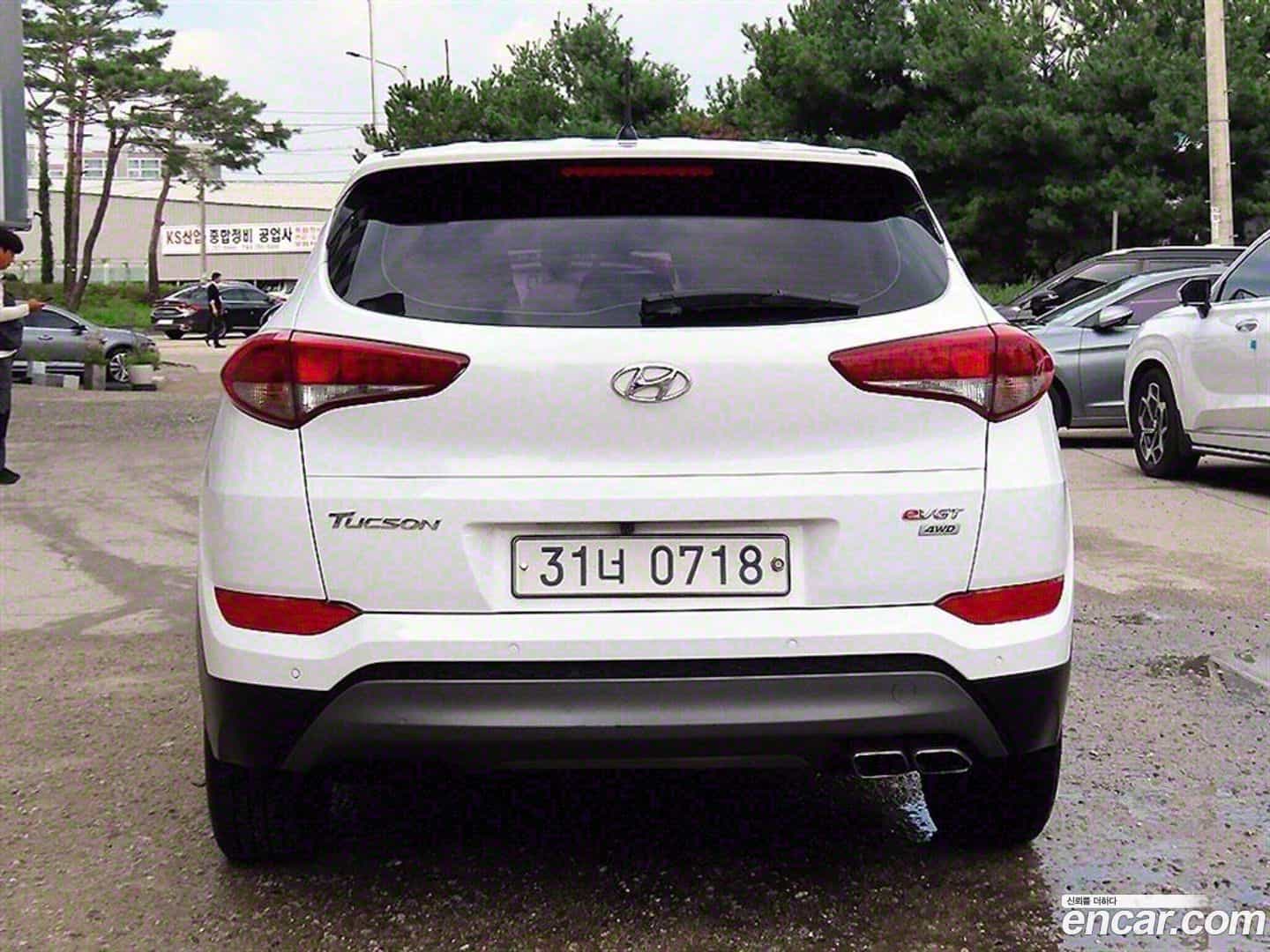 Tucson Hyundai 2015.11-OUTER-004