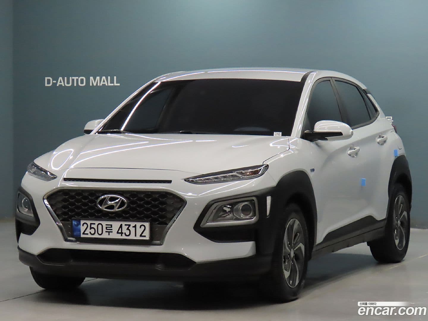 Main__Slider__Photo:Kona Hyundai 2019.9-0