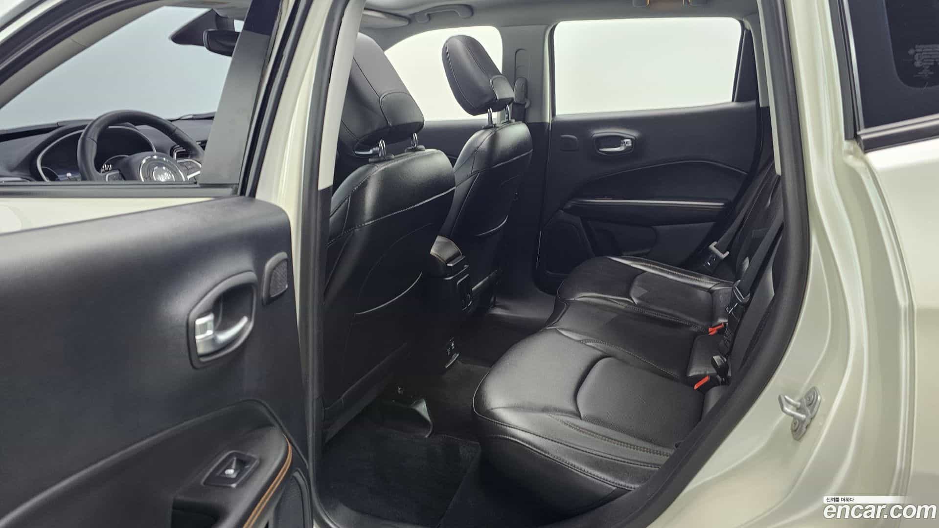Compass Jeep 2018.7-OPTION-016