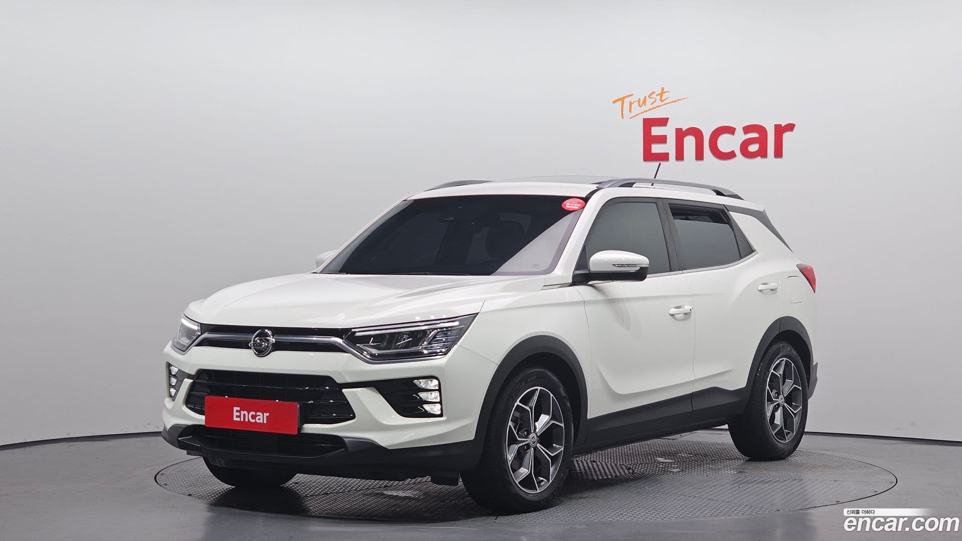 Main__Slider__Photo:KORANDO KG Mobility 2019.5-0