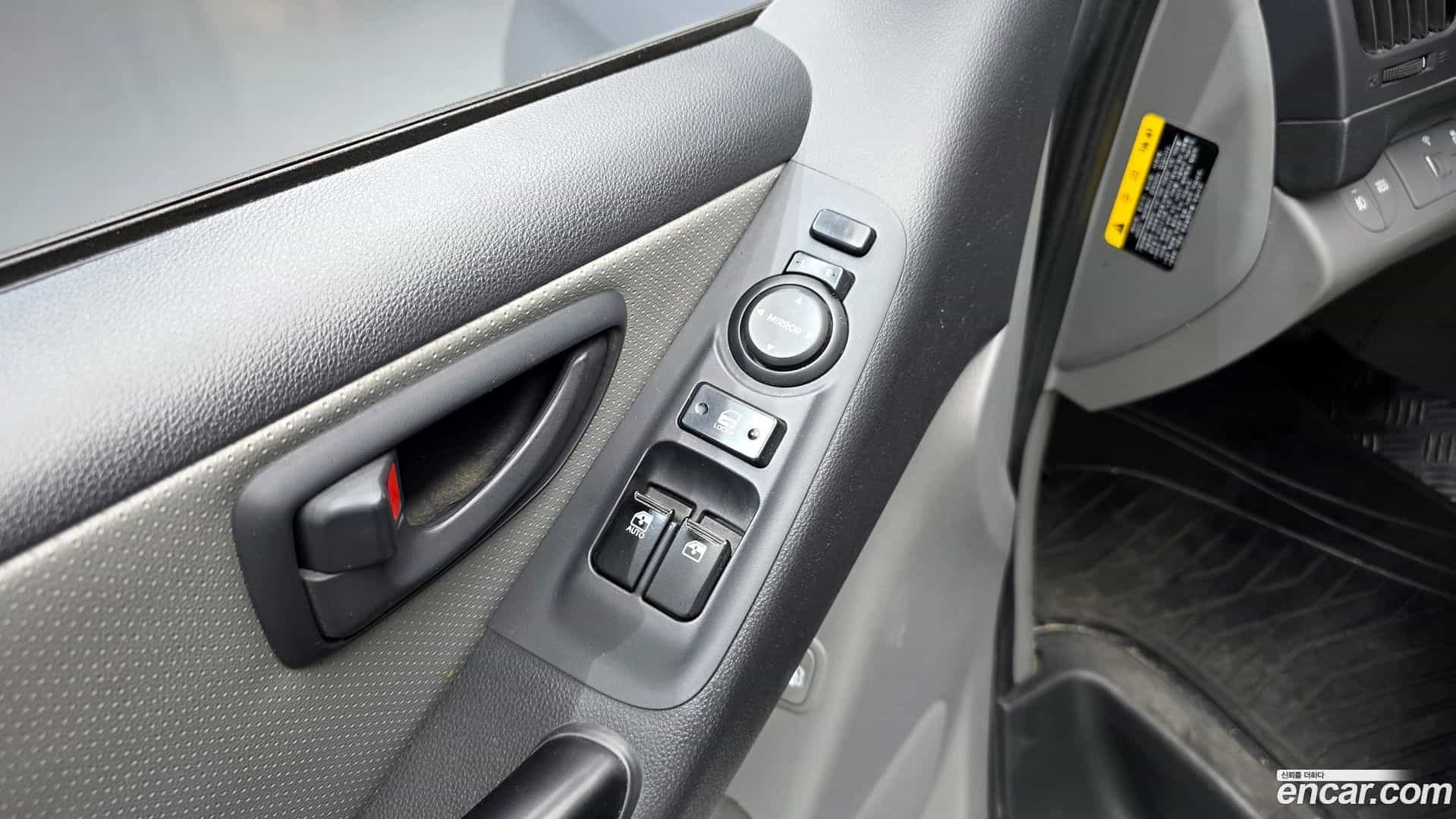 Starex Hyundai 2018.3-OPTION-018