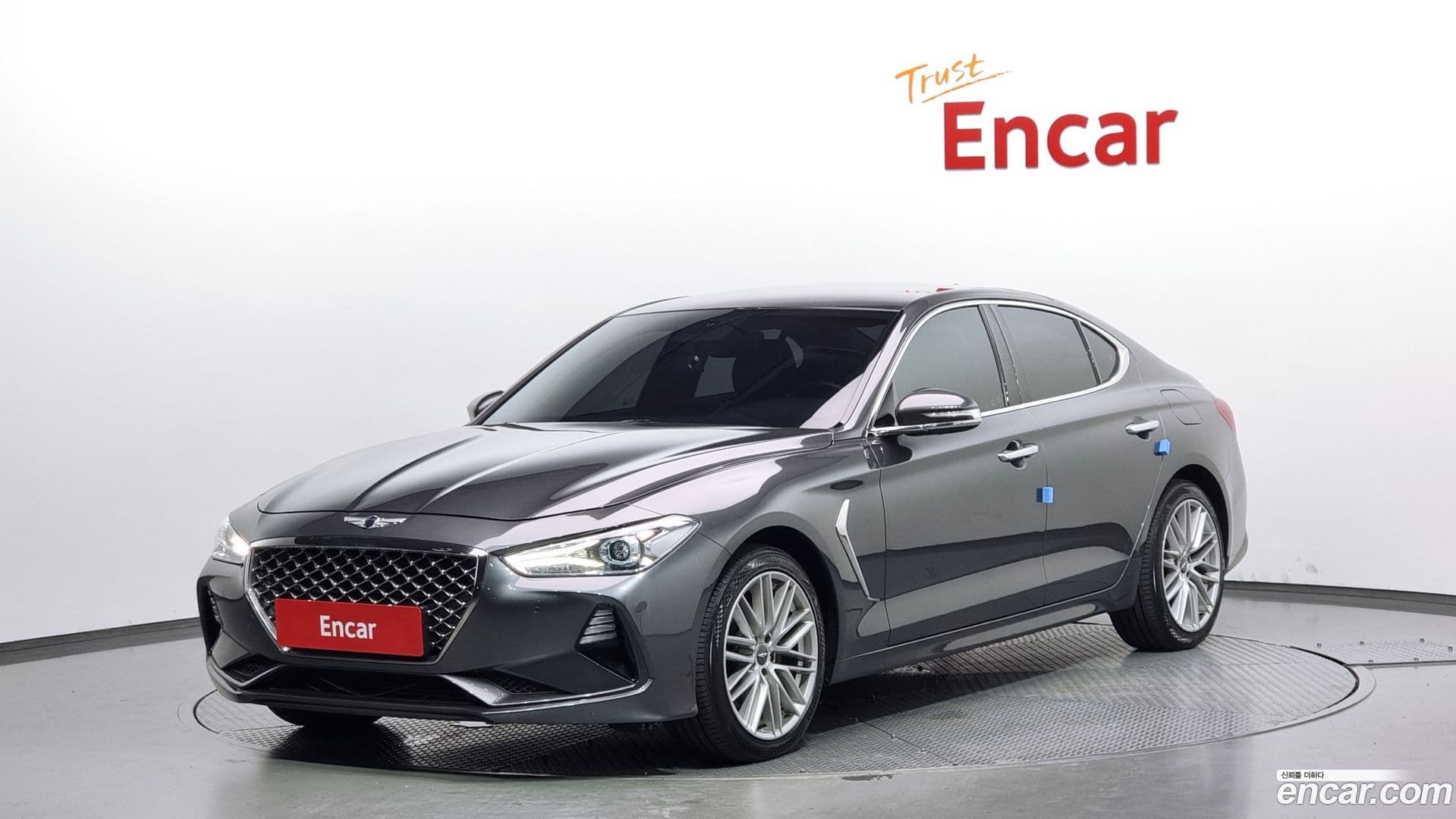 Main__Slider__Photo:G70 Genesis 2019.0-0