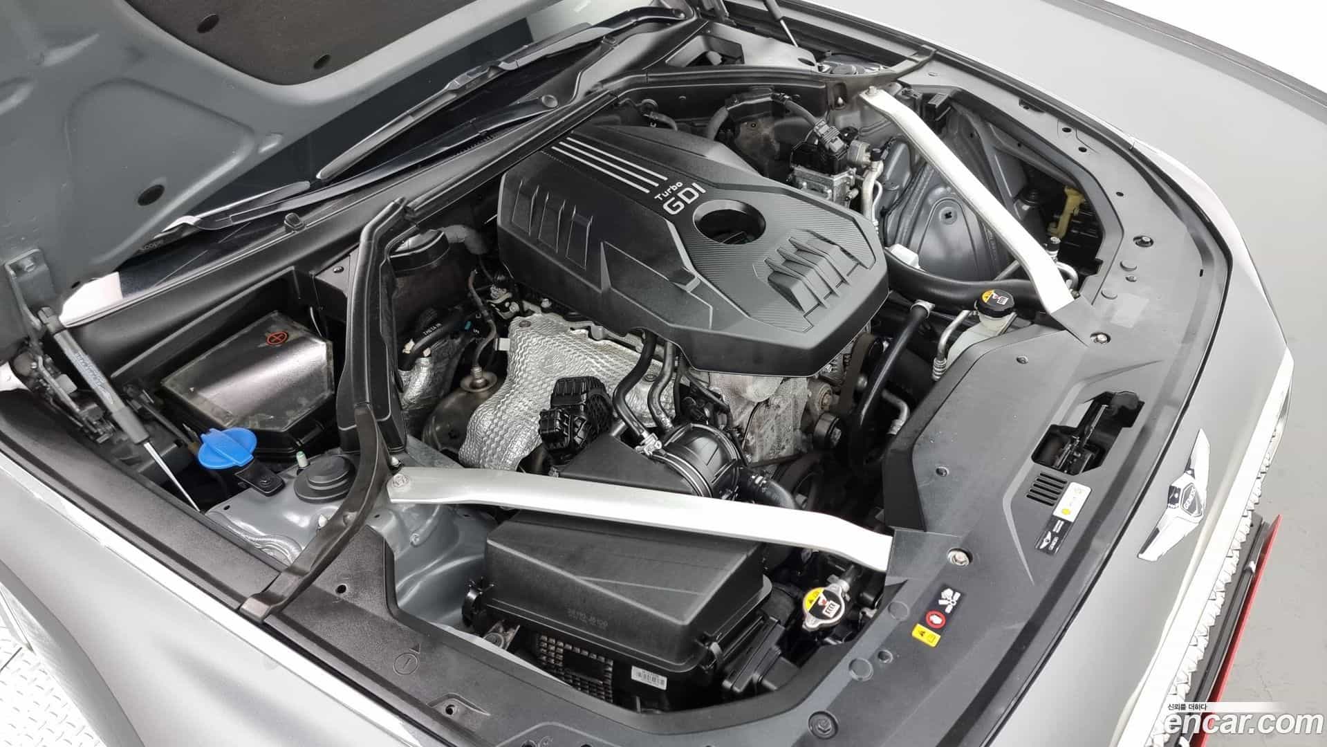 G70 Genesis 2019.0-INNER-006