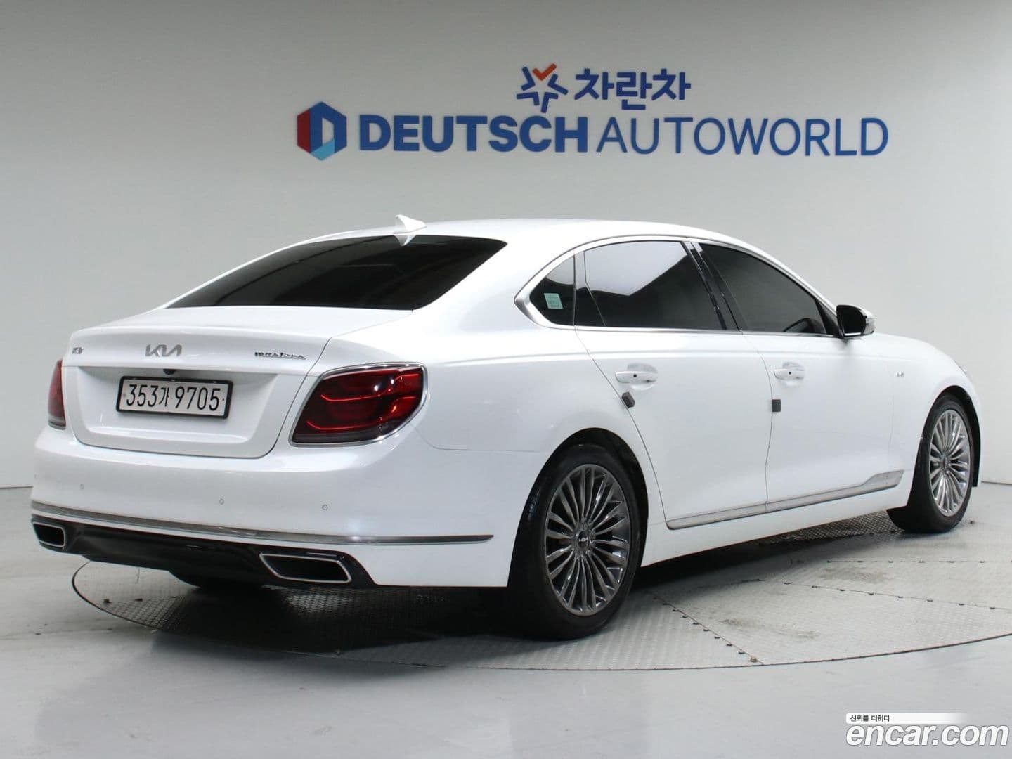 Main__Slider__Photo:K9 Kia 2018.4-0