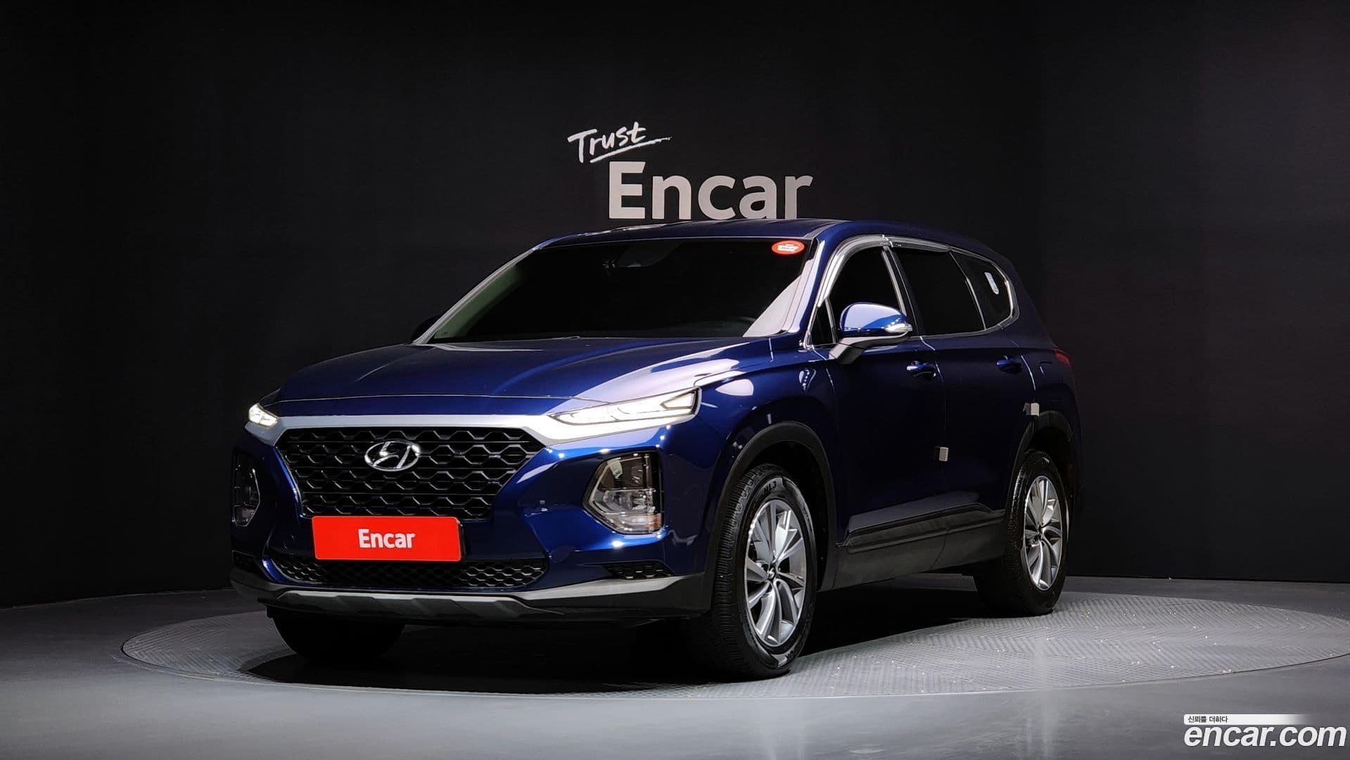 Main__Slider__Photo:Santafe Hyundai 2018.10-0