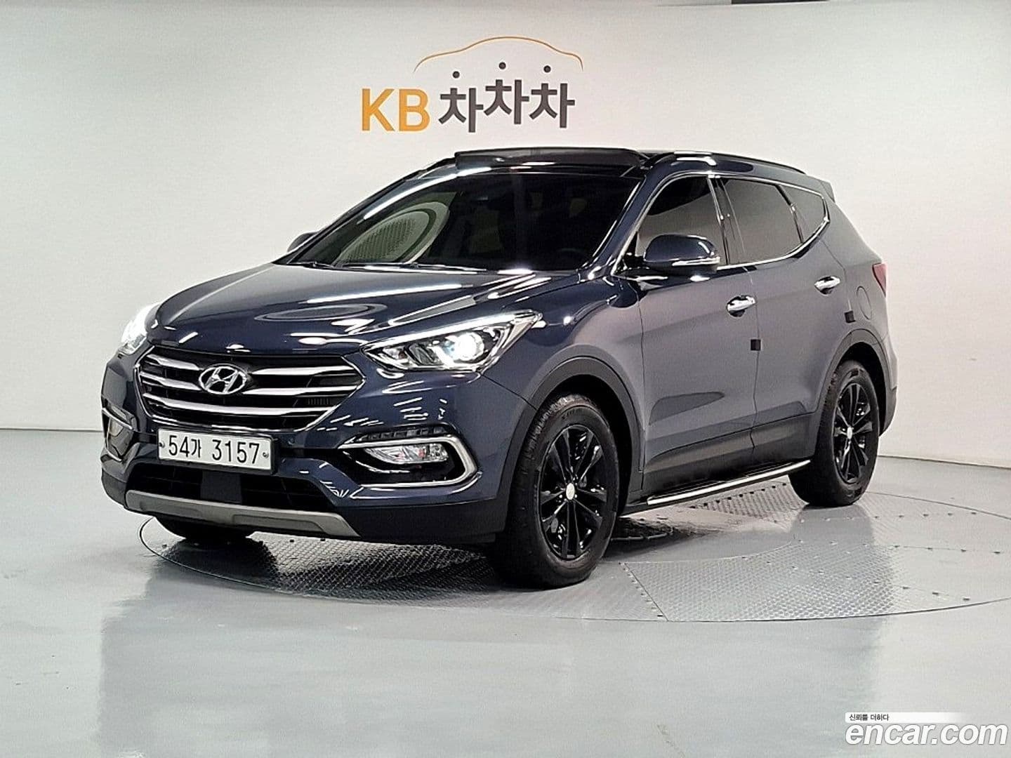 Main__Slider__Photo:Santafe Hyundai 2017.5-0