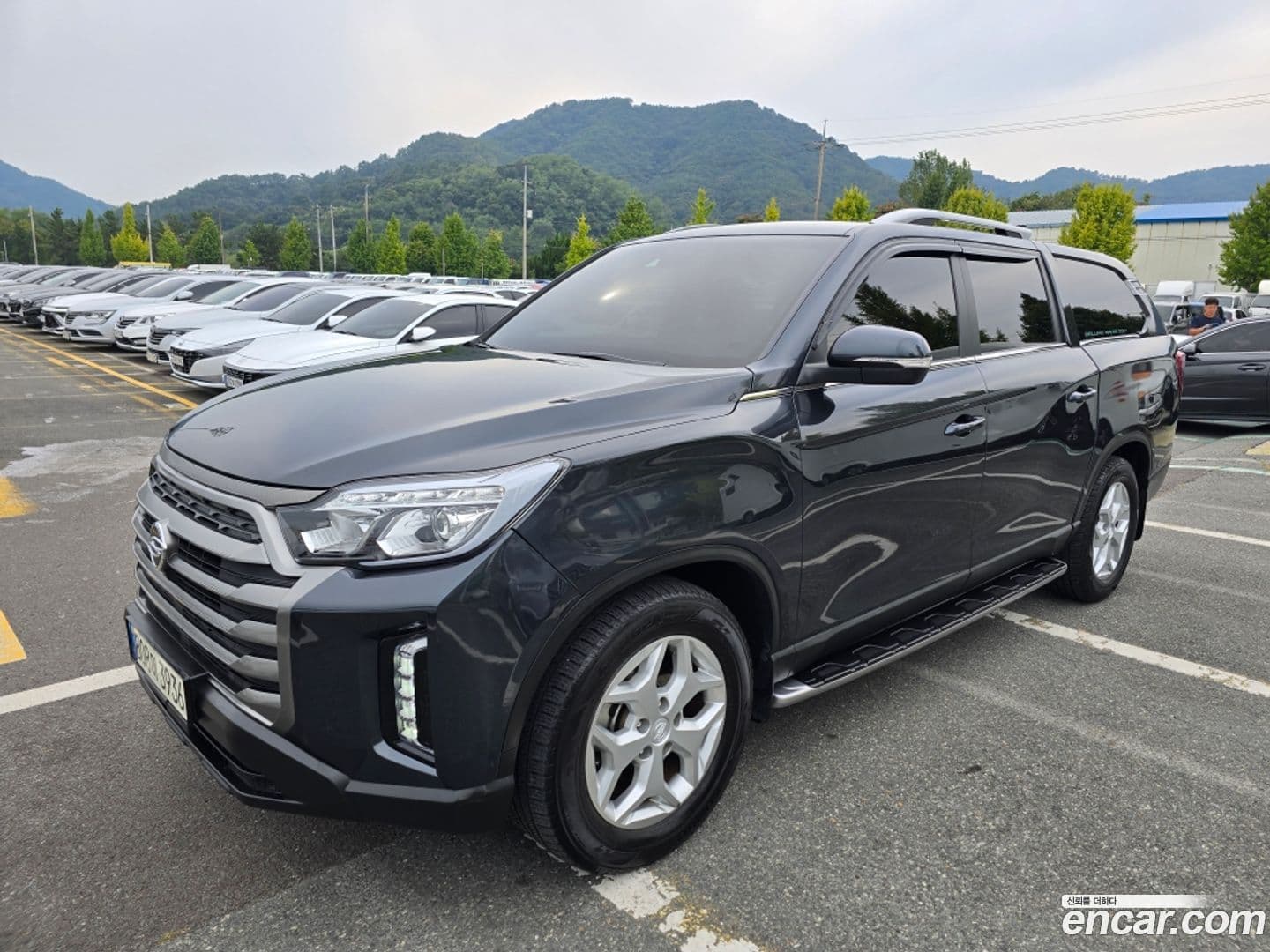 Main__Slider__Photo:Rexton KG Mobility 2021.11-0