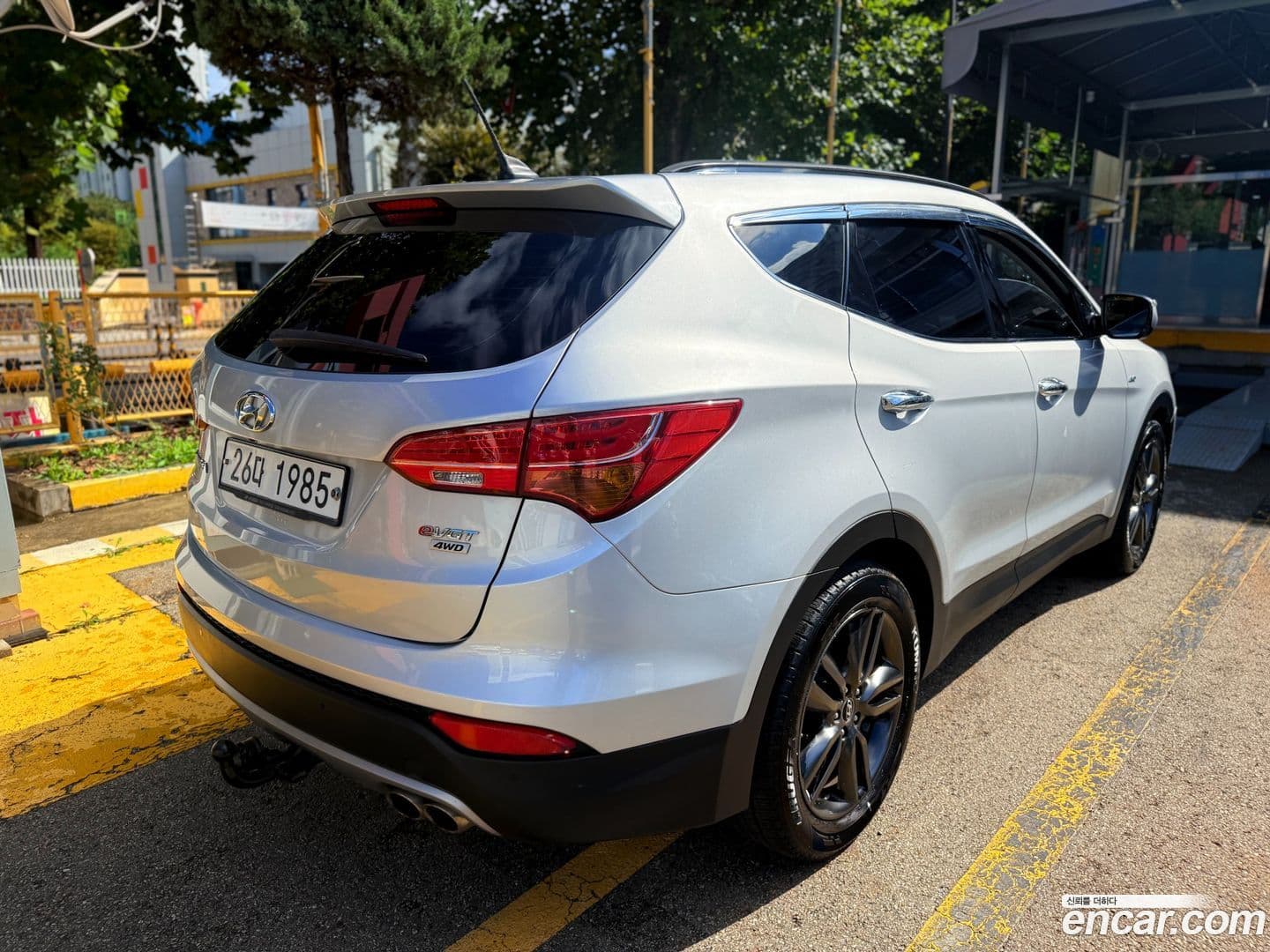 Main__Slider__Photo:Santafe Hyundai 2014.0-0
