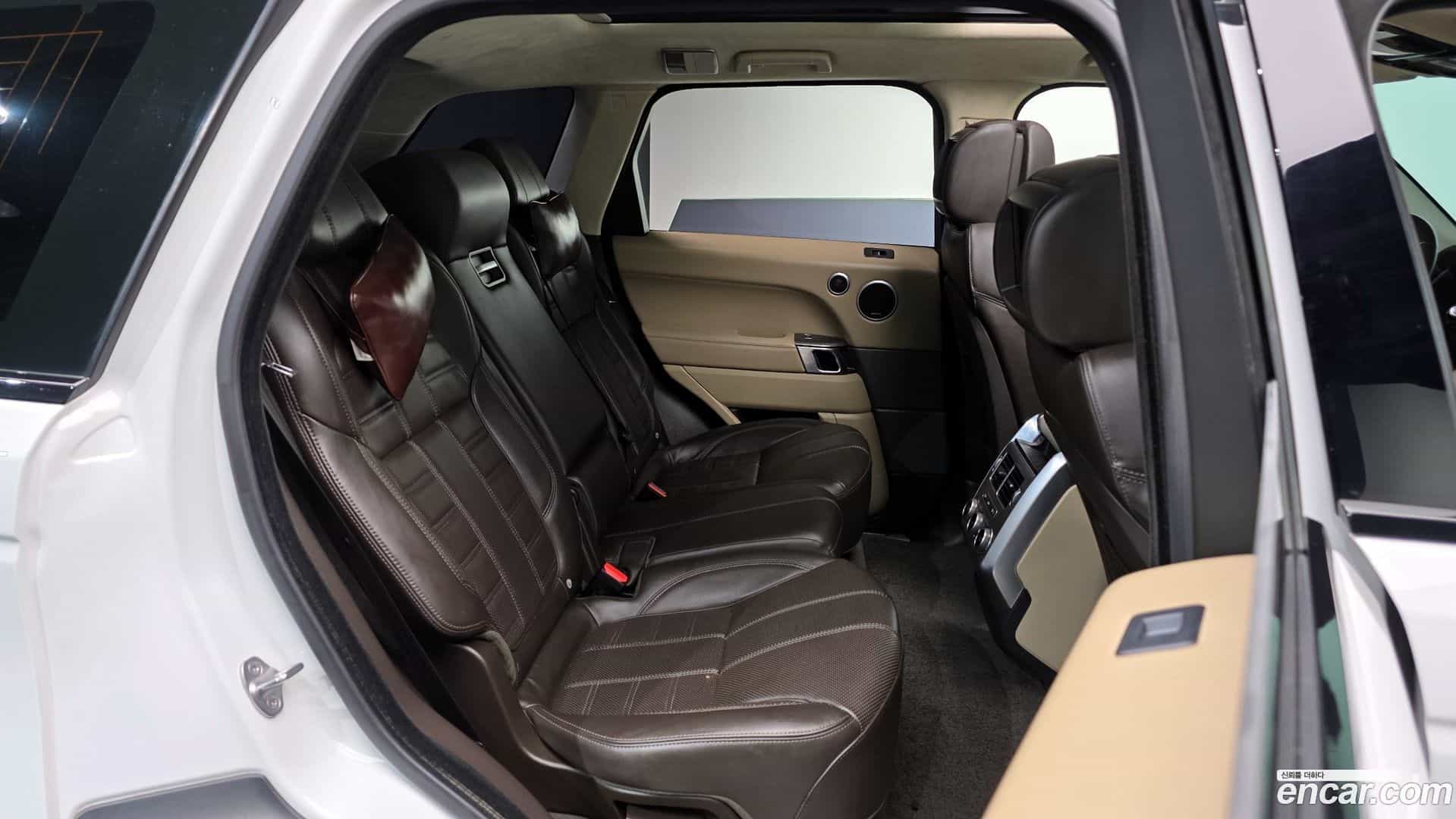 Range Rover Sport Land Rover 2016.4-OPTION-016