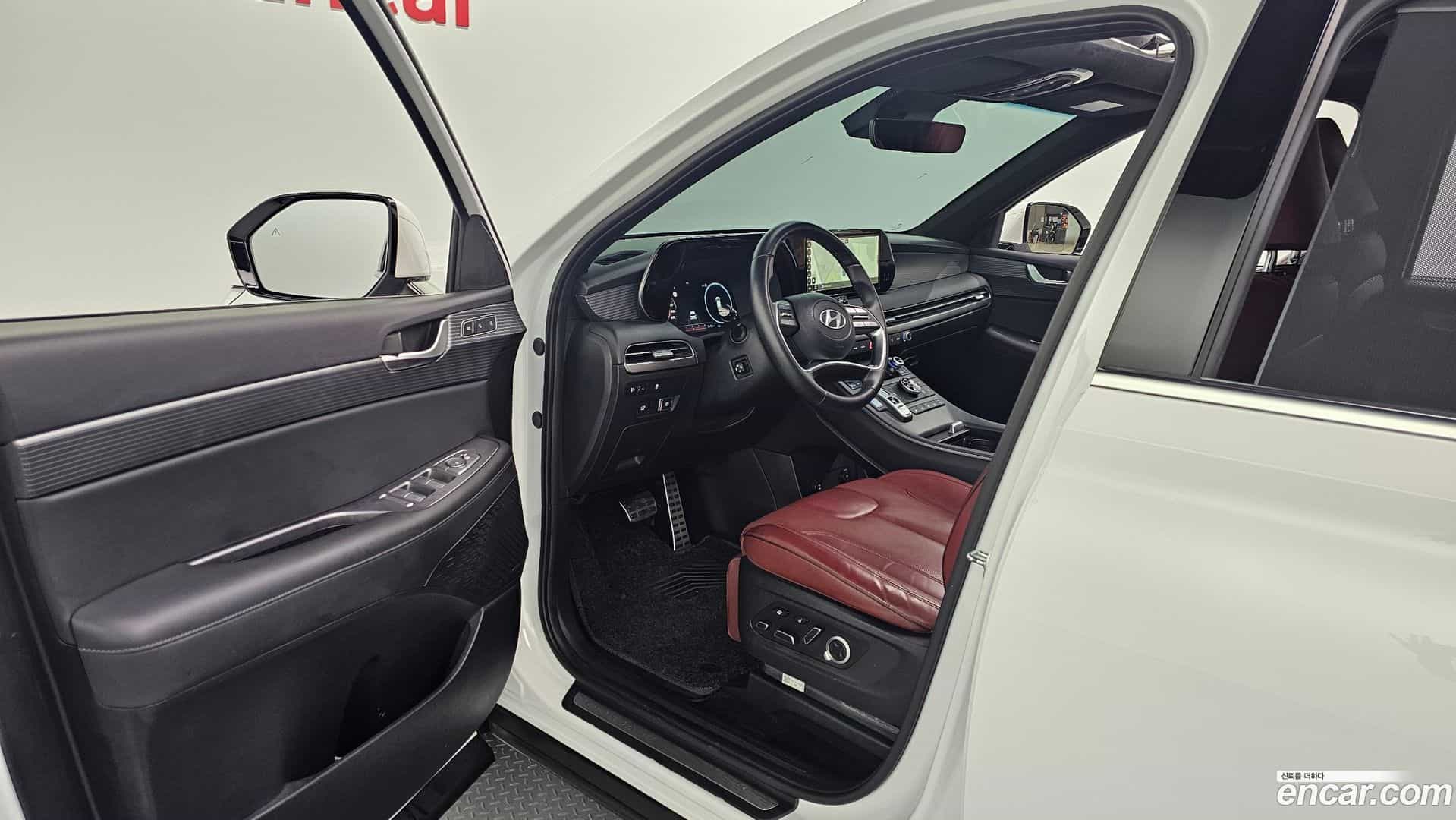 Palisade Hyundai 2023.2-INNER-010