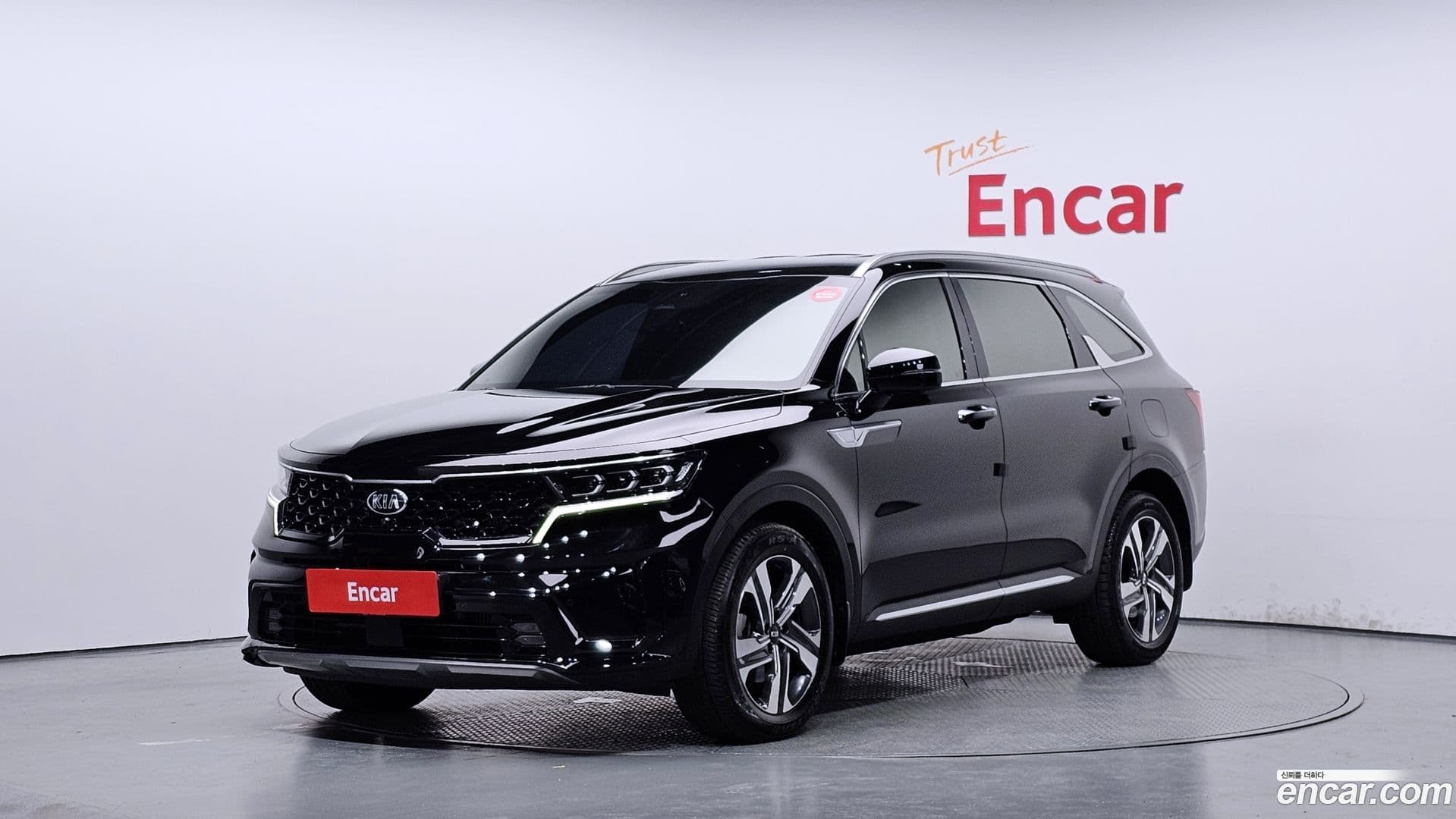 Main__Slider__Photo:Sorento Kia 2020.7-0