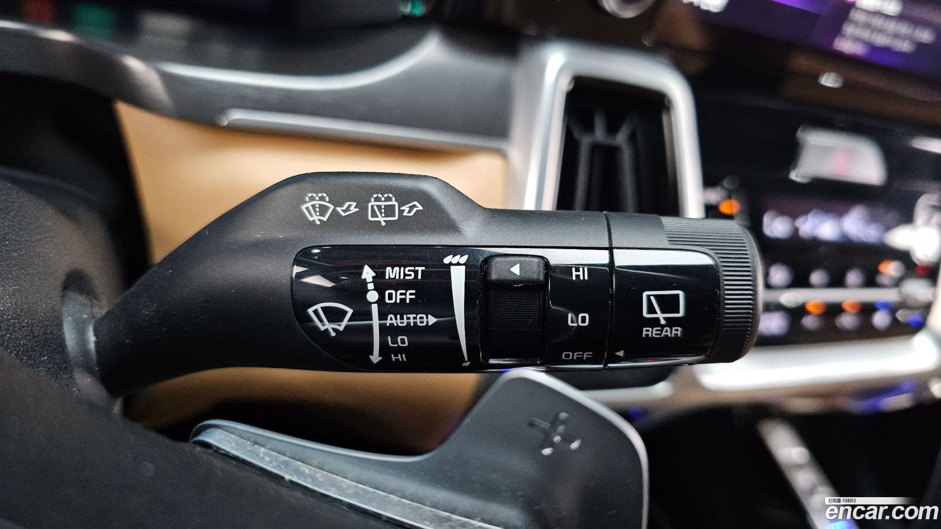 Main__Slider__Photo:Sorento Kia 2020.7-16