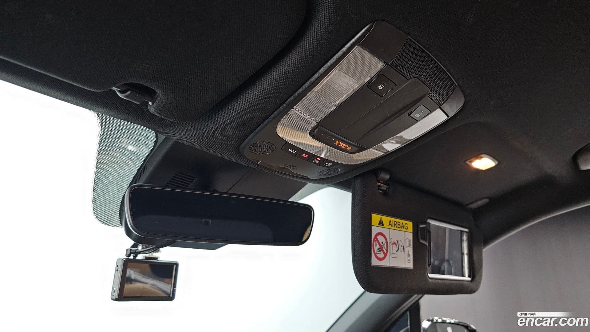 Main__Slider__Photo:Sorento Kia 2020.7-17