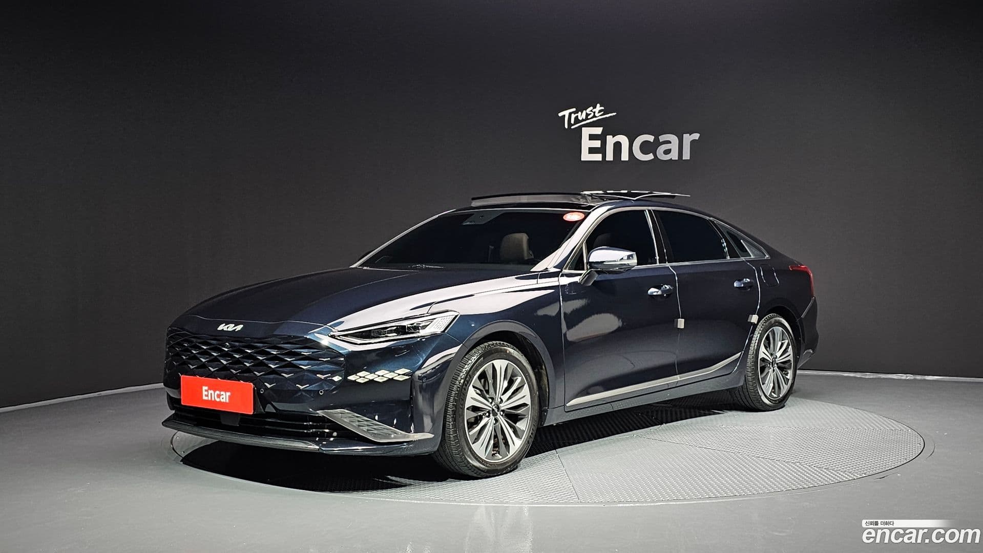 Main__Slider__Photo:K8 Kia 2021.9-0
