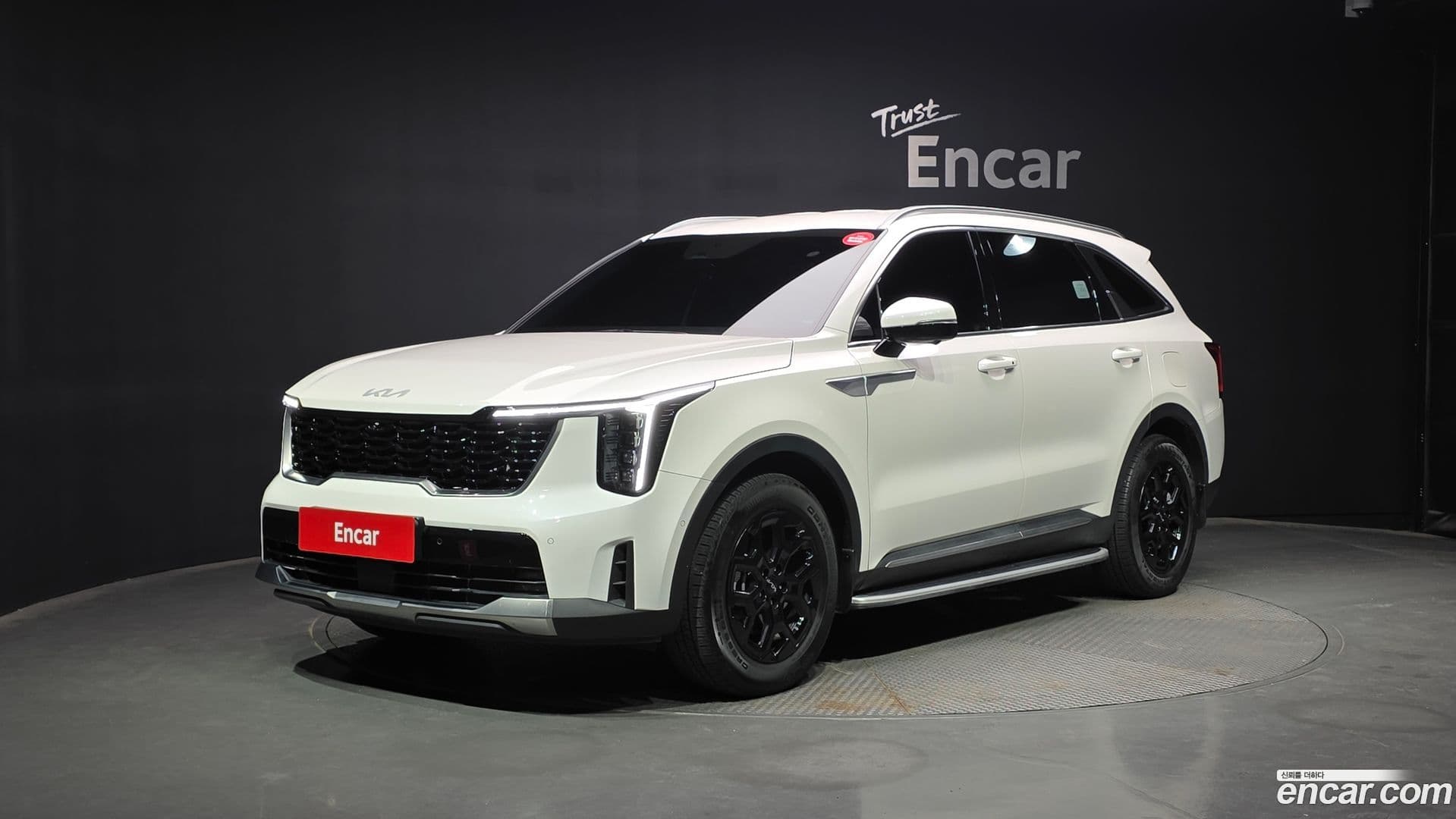Main__Slider__Photo:Sorento Kia 2024.0-0