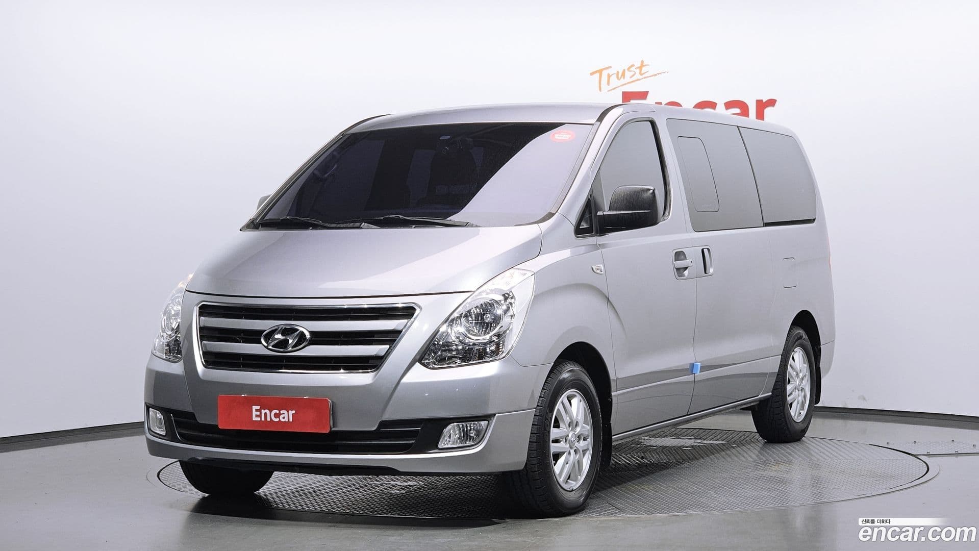 Main__Slider__Photo:Starex Hyundai 2017.2-0
