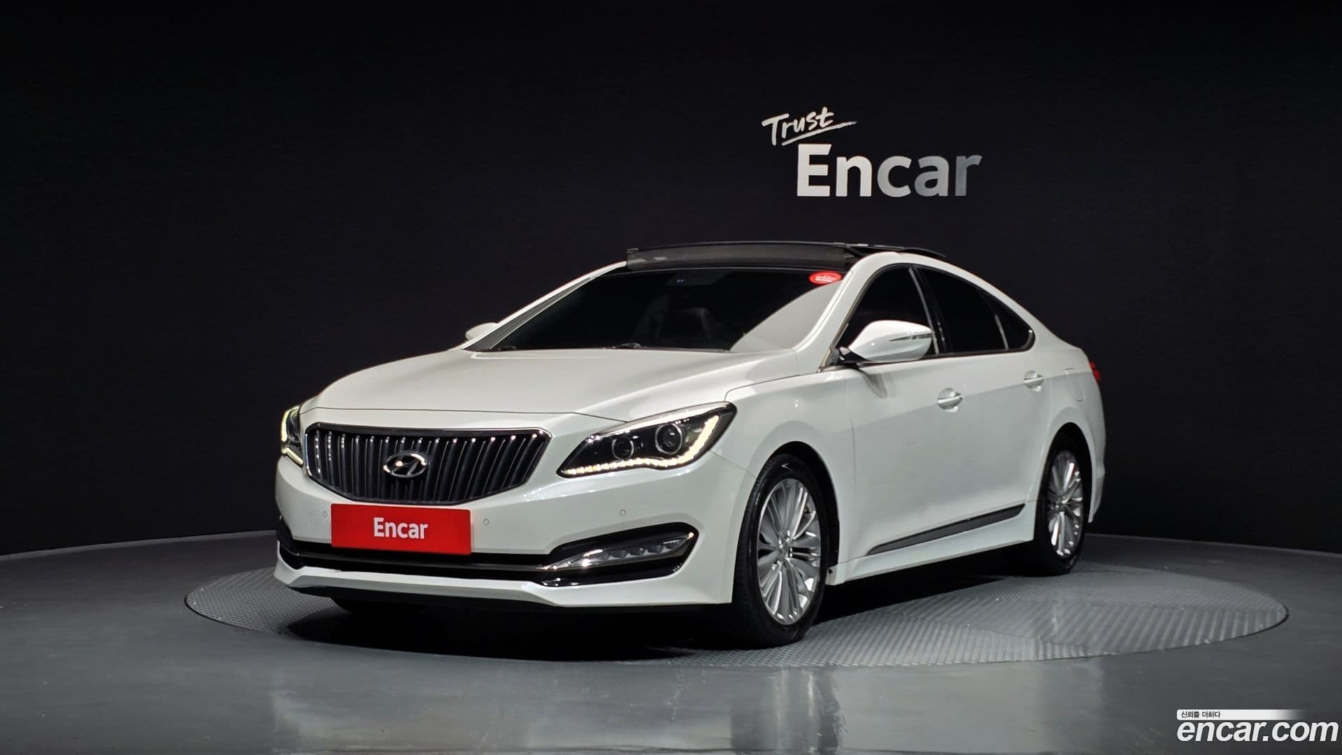Main__Slider__Photo:Aslan Hyundai 2015.11-0