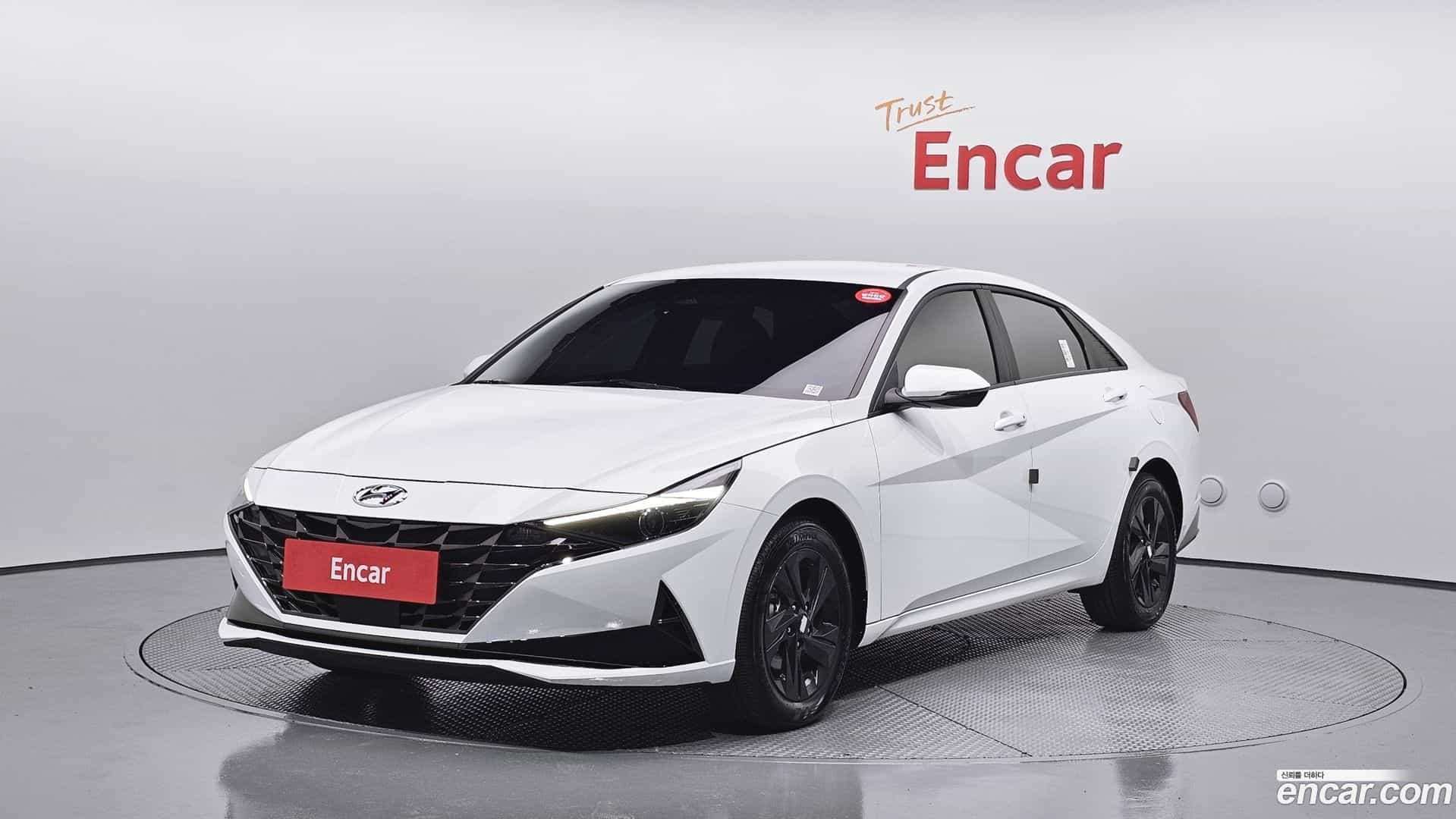 AVANTE Hyundai 2022.6-OUTER-001