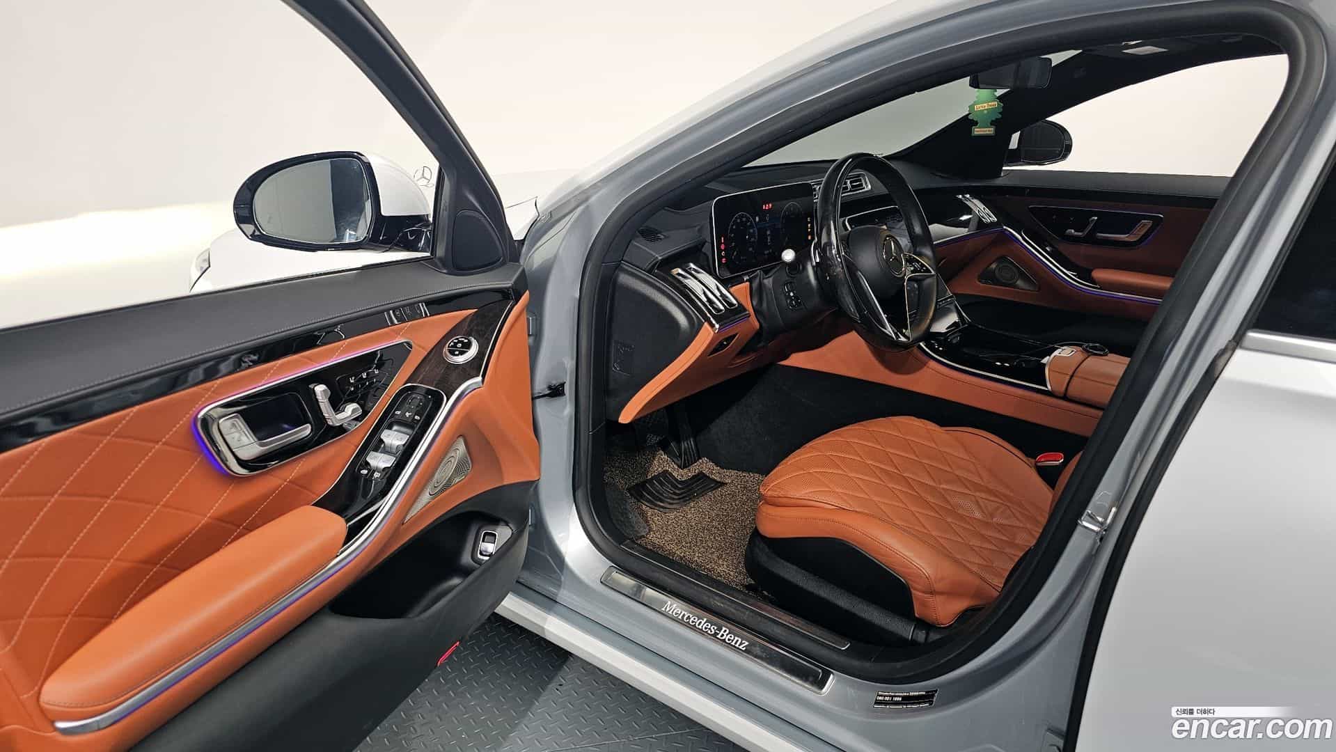 S-Class Mercedes-Benz 2021.6-OPTION-015