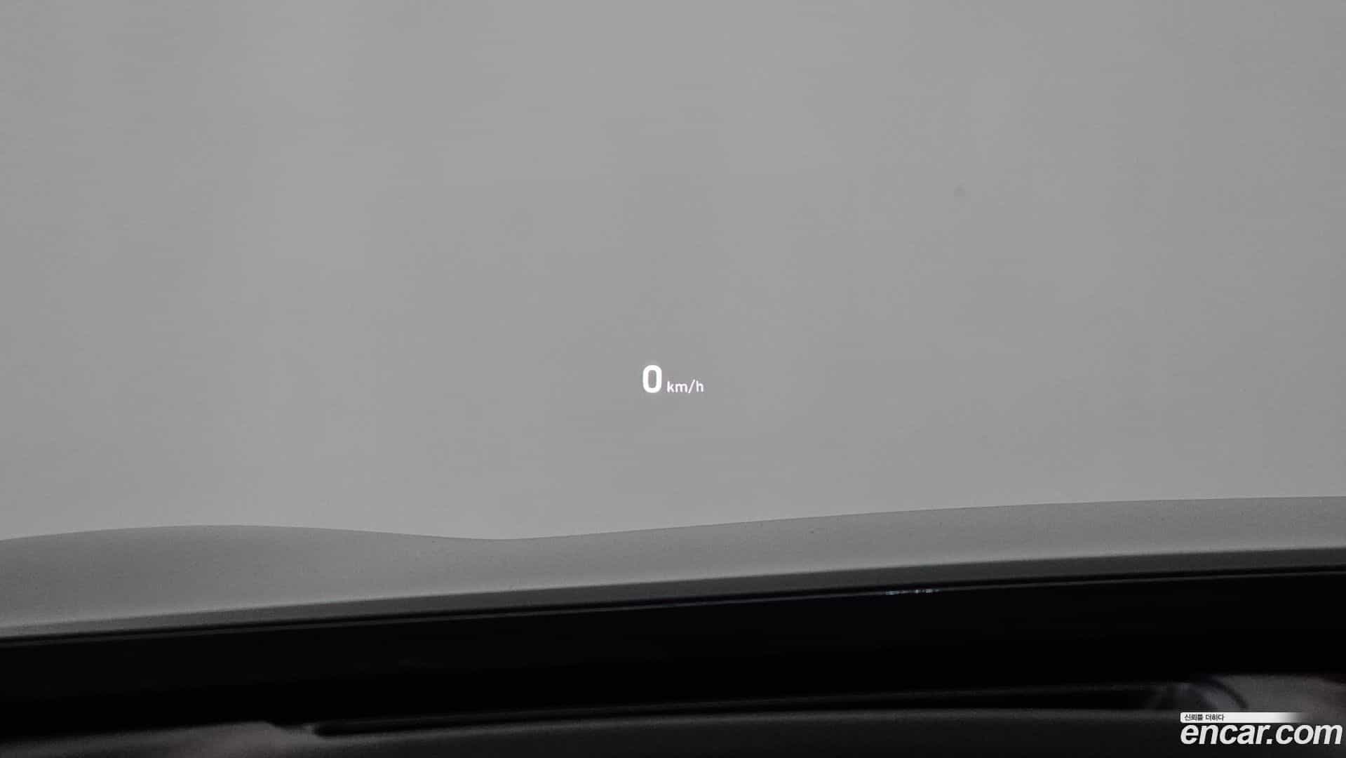 G80 Genesis 2018.1-OPTION-021