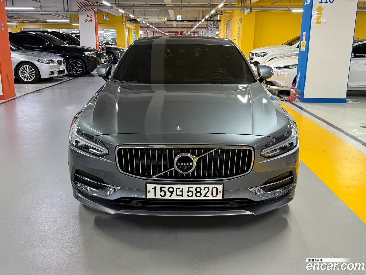 Main__Slider__Photo:S90 Volvo 2020.6-0