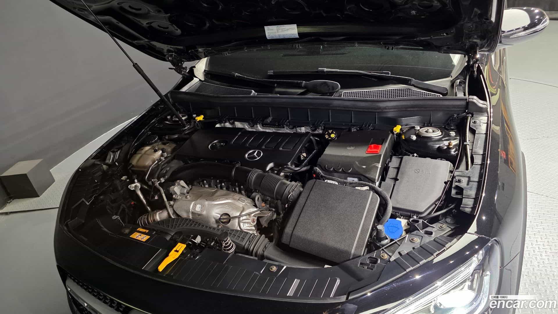 GLB-Class Mercedes-Benz 2020.9-INNER-006