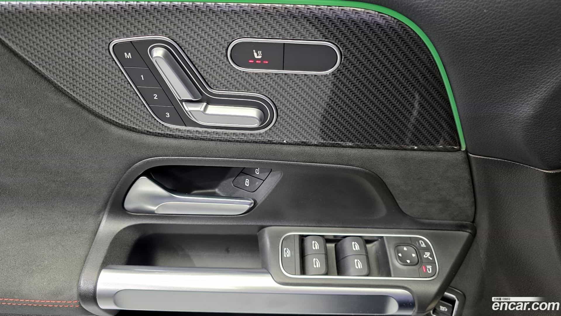 GLB-Class Mercedes-Benz 2020.9-OPTION-018
