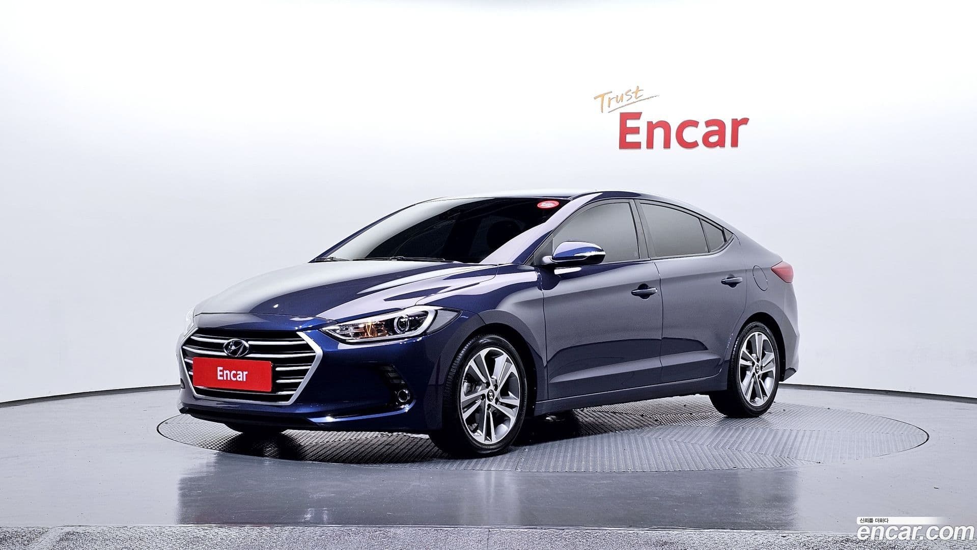 Main__Slider__Photo:AVANTE Hyundai 2017.9-0
