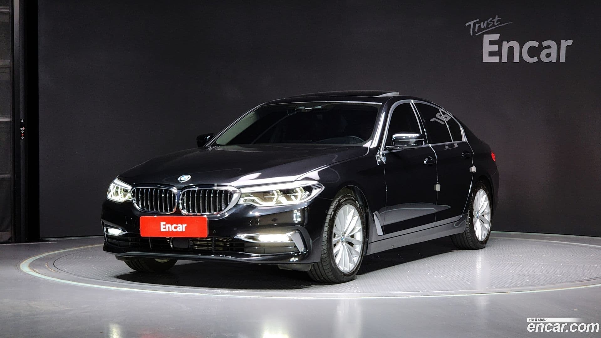 Main__Slider__Photo:5-Series BMW 2020.8-0