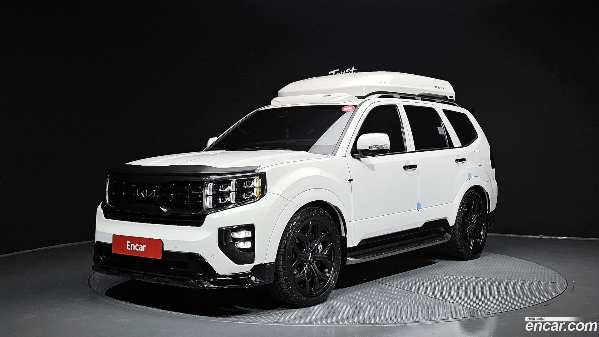 Main__Slider__Photo:Mohave Kia 2023.4-0