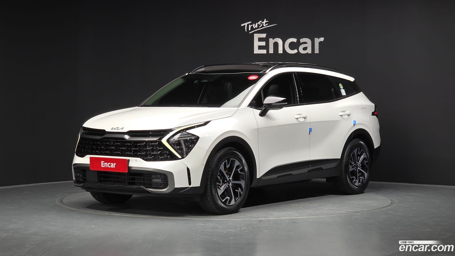 Main__Slider__Photo:Sportage Kia 2021.9-0