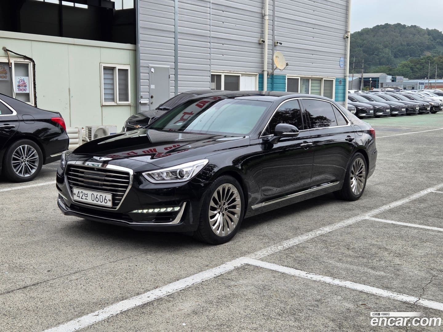 Main__Slider__Photo:EQ900 Genesis 2016.4-0