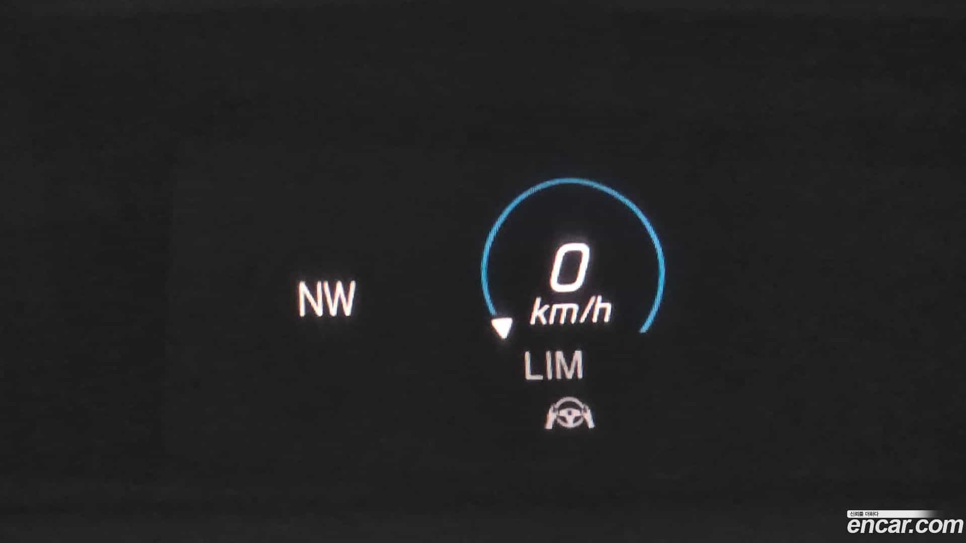 GLA-Class Mercedes-Benz 2021.9-OPTION-021