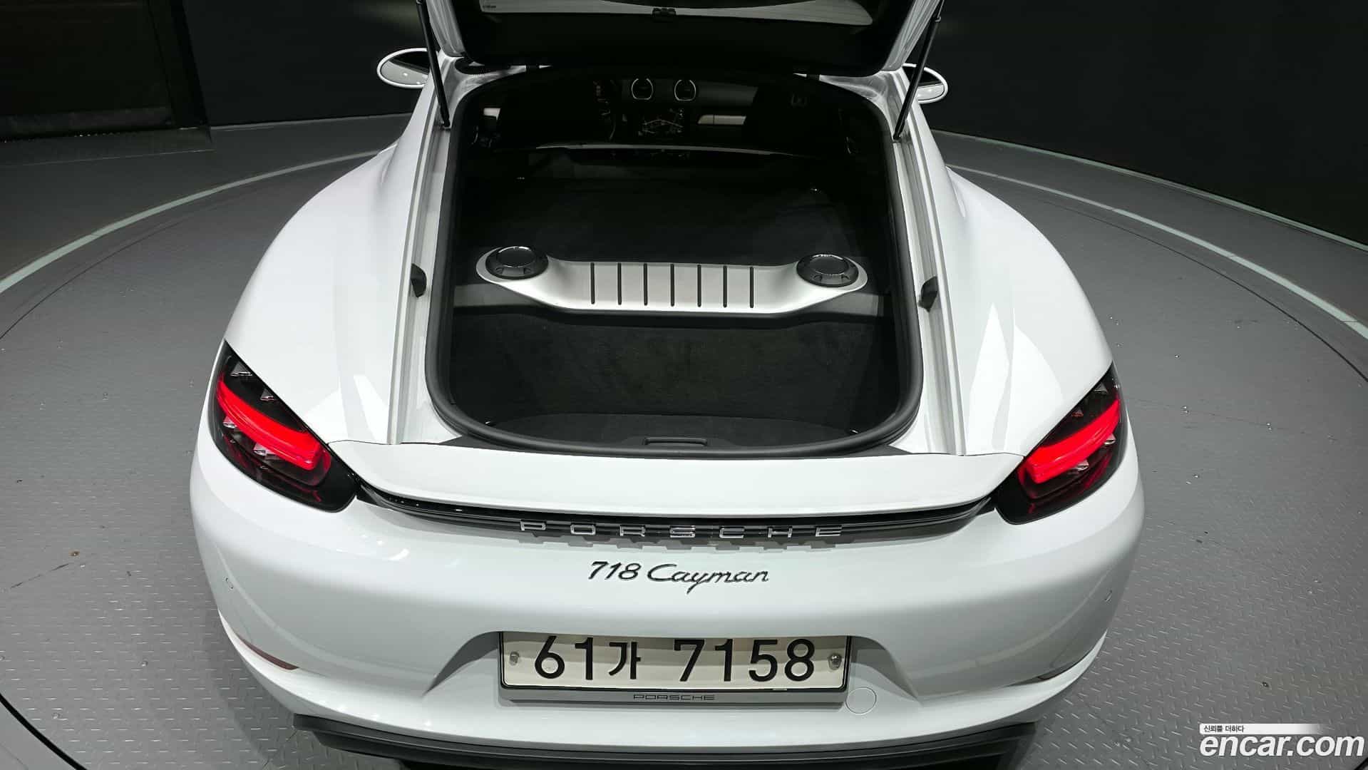 718 Porsche 2017.9-OPTION-024