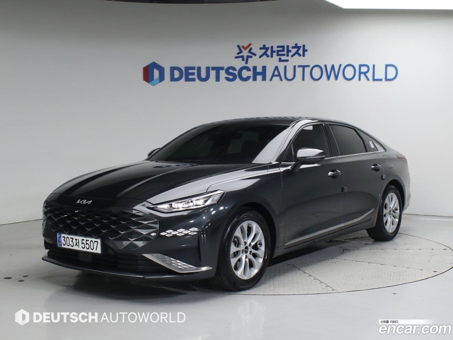 Main__Slider__Photo:K8 Kia 2021.4-0