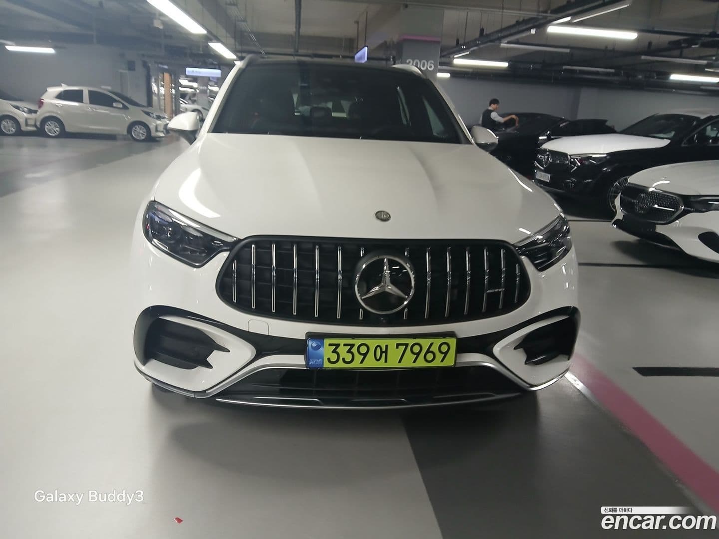 Main__Slider__Photo:GLC-Class Mercedes-Benz 2025.6-0
