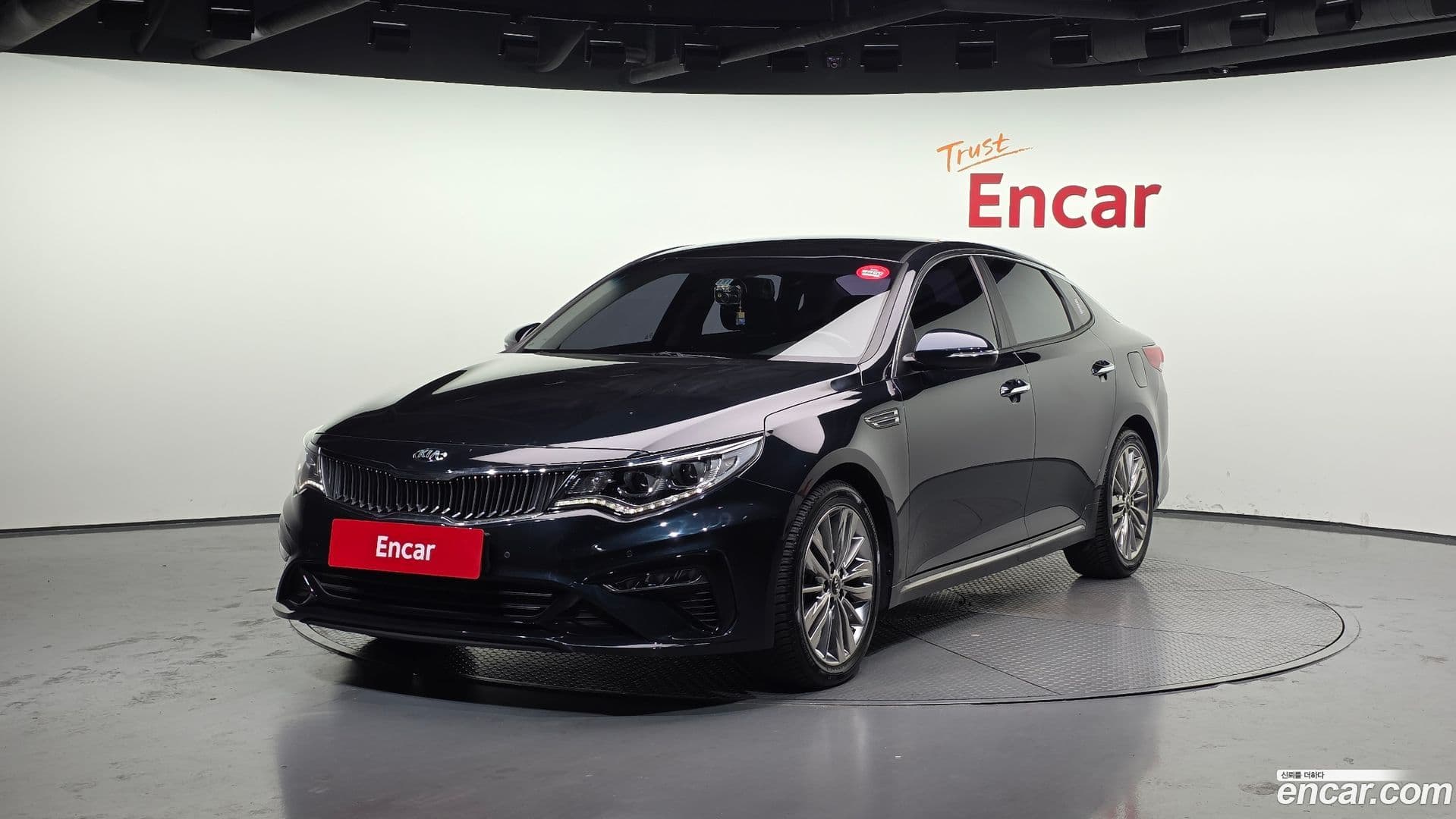 Main__Slider__Photo:K5 Kia 2018.2-0