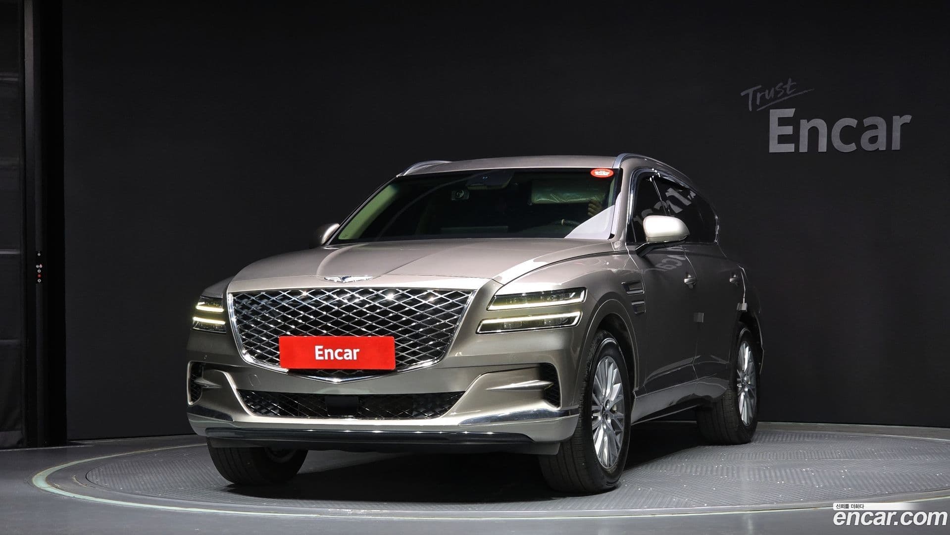 Main__Slider__Photo:GV80 Genesis 2020.10-0