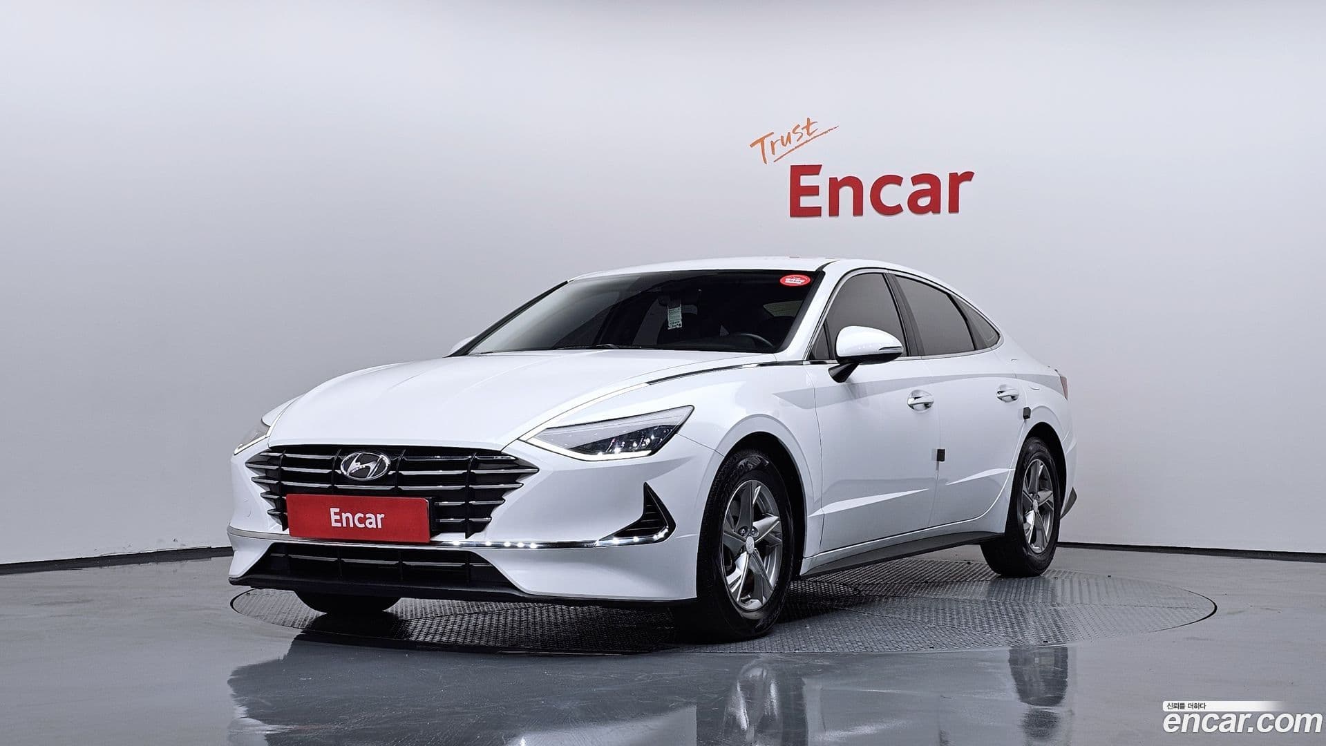Main__Slider__Photo:Sonata Hyundai 2019.3-0