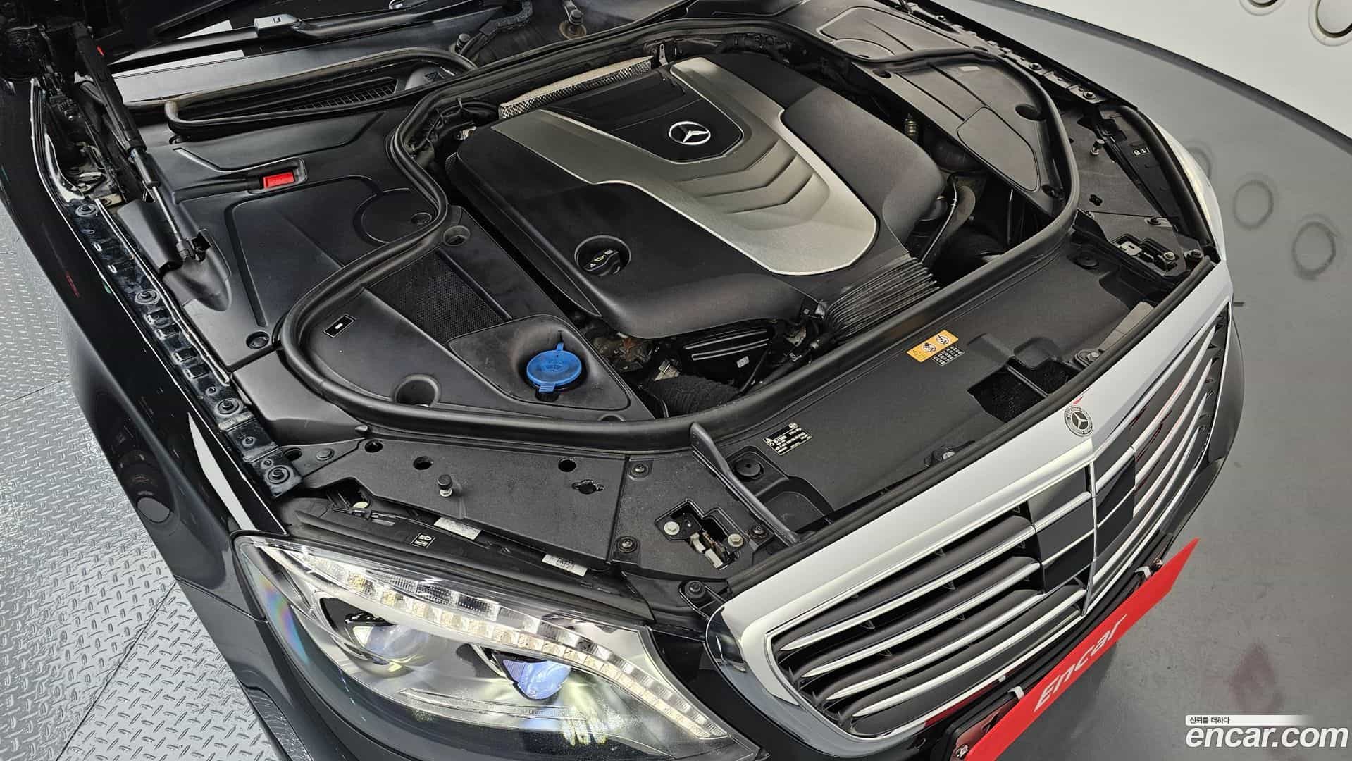 S-Class Mercedes-Benz 2015.8-INNER-006