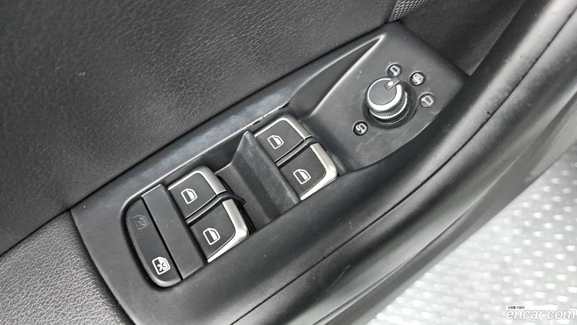 Q3 Audi 2015.1-OPTION-016