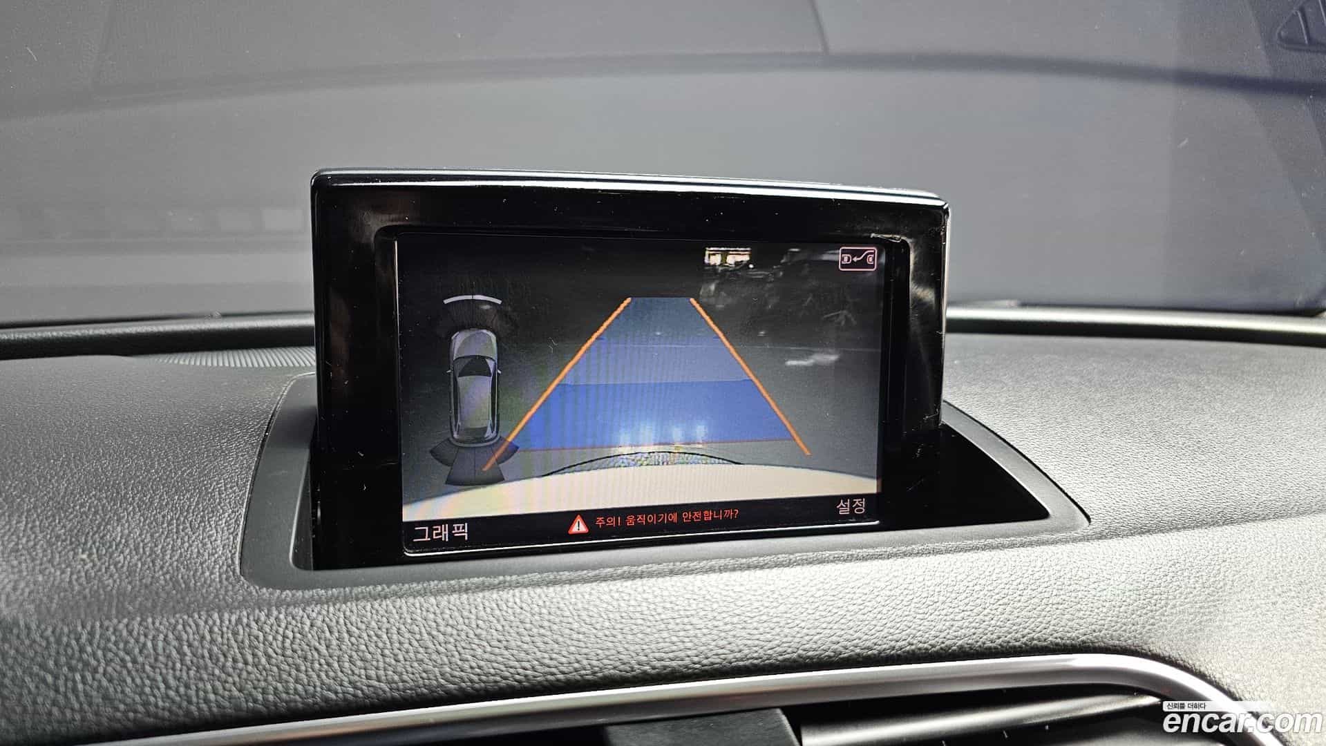 Q3 Audi 2015.1-OPTION-020