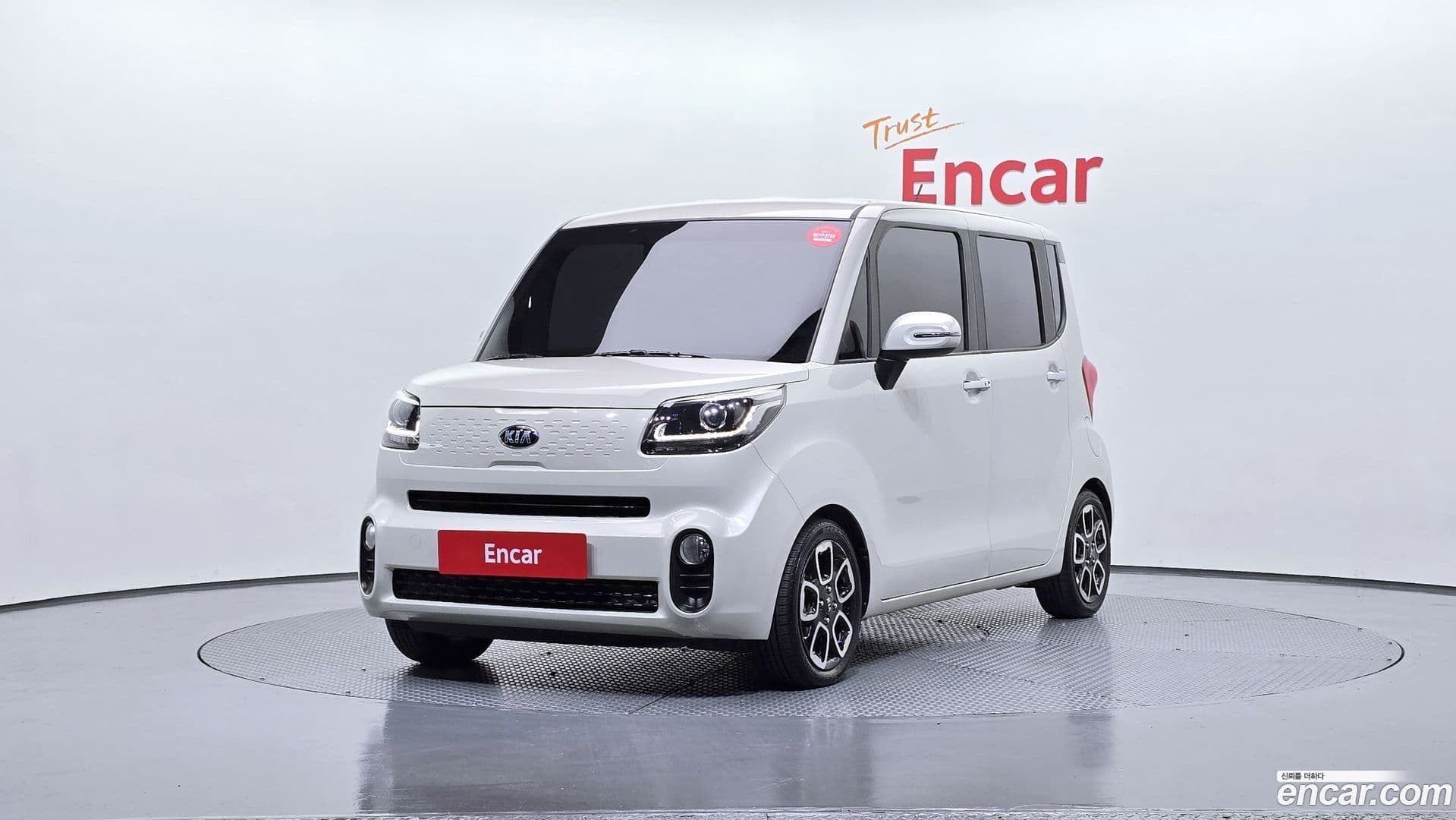 Main__Slider__Photo:RAY Kia 2018.7-0
