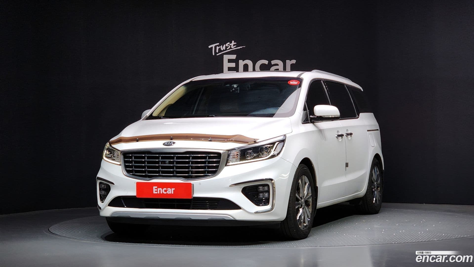 Main__Slider__Photo:Canival Kia 2018.6-0