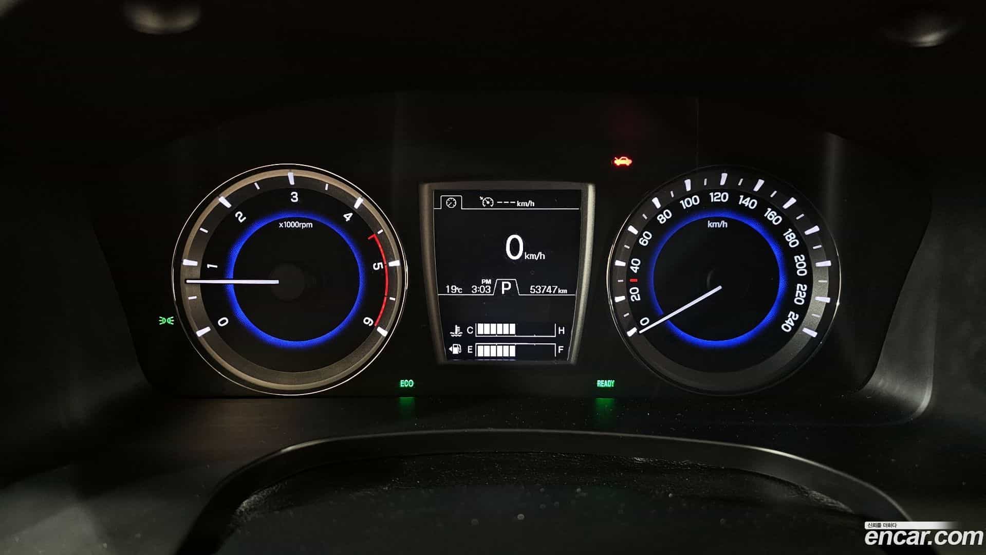 Rexton KG Mobility 2021.6-INNER-008