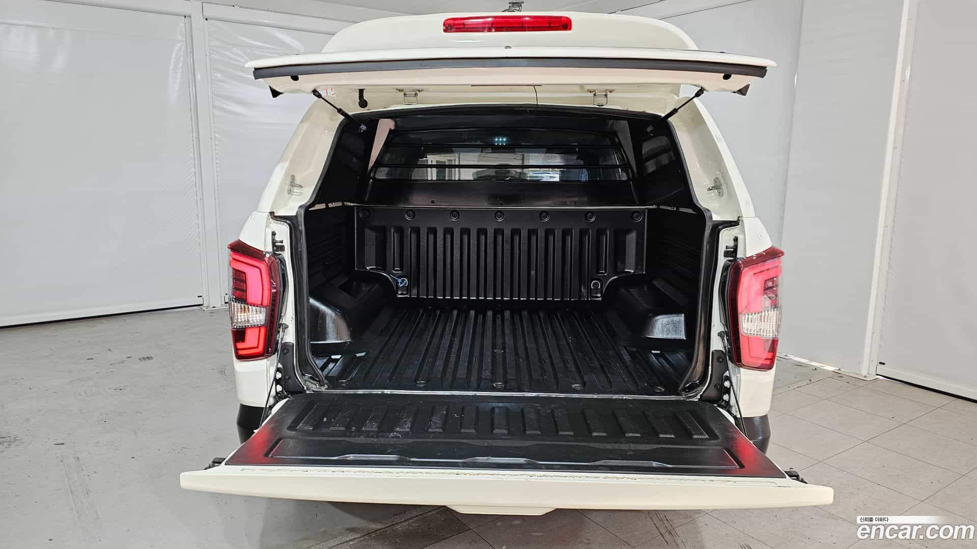 Rexton KG Mobility 2021.6-OPTION-024