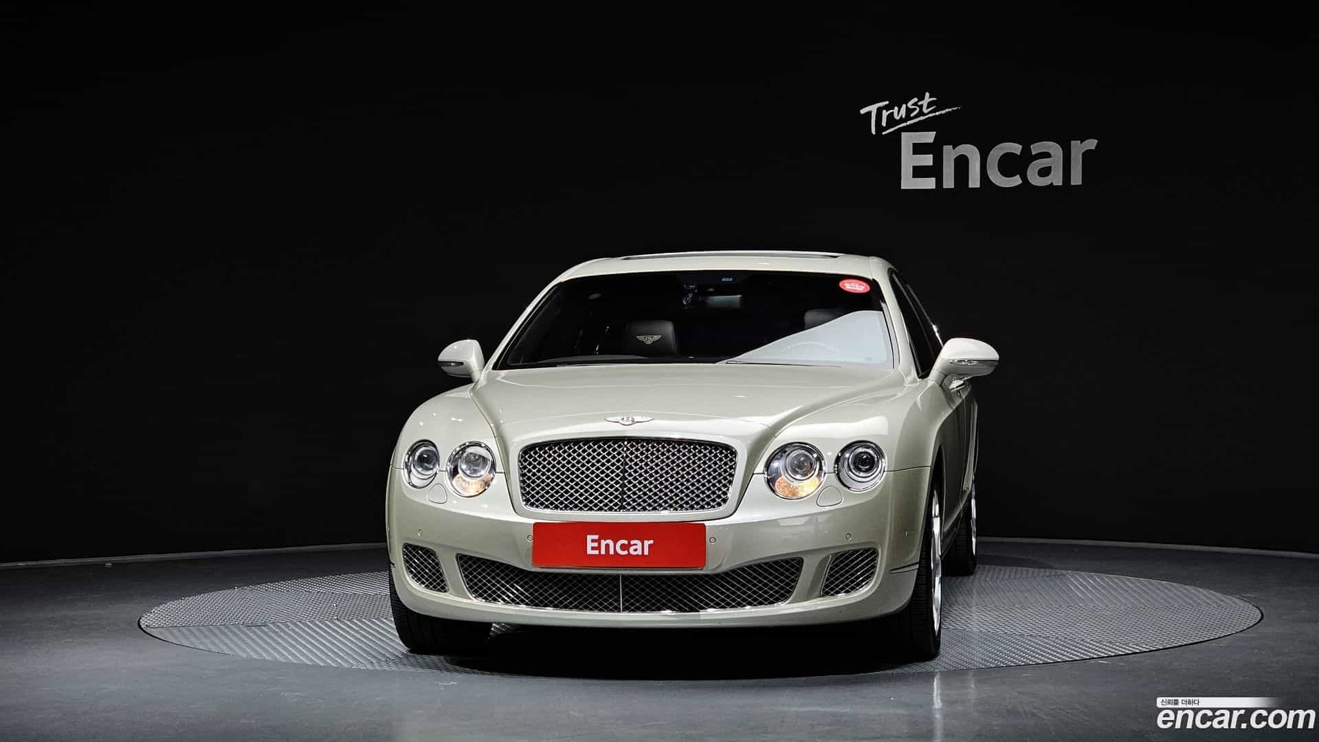 Flying Spur Bentley 2011.0-OUTER-003