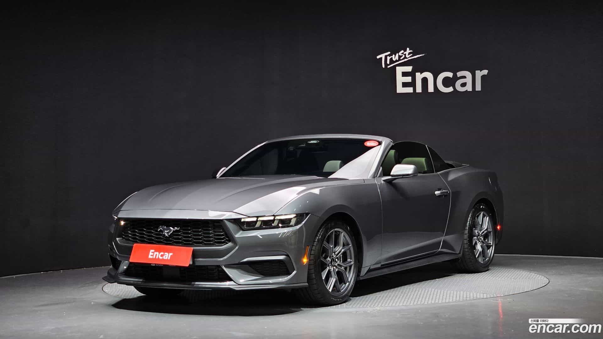 Mustang Ford 2024.11-OUTER-001