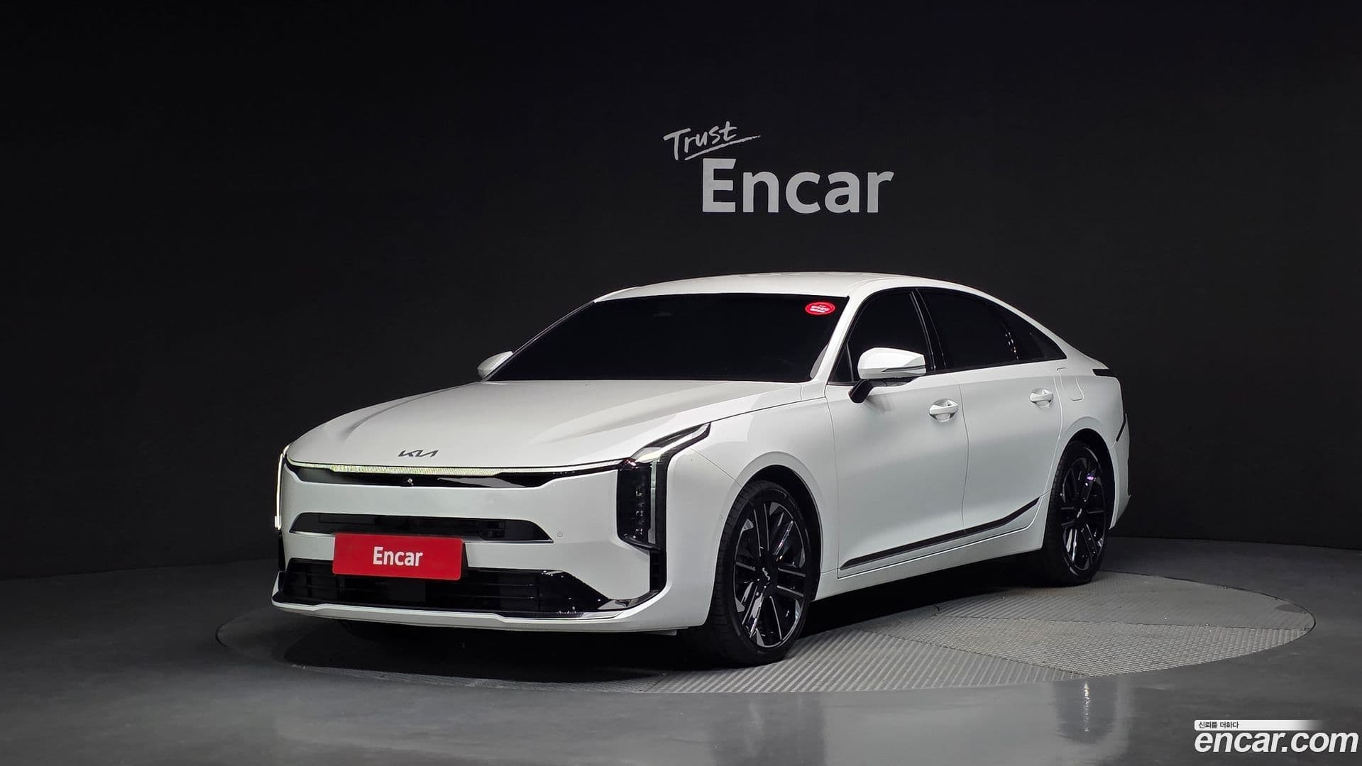 Main__Slider__Photo:K8 Kia 2024.8-0